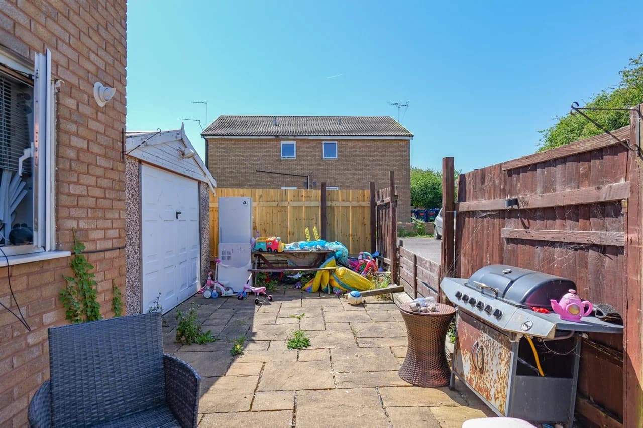 property photo 17 of 18