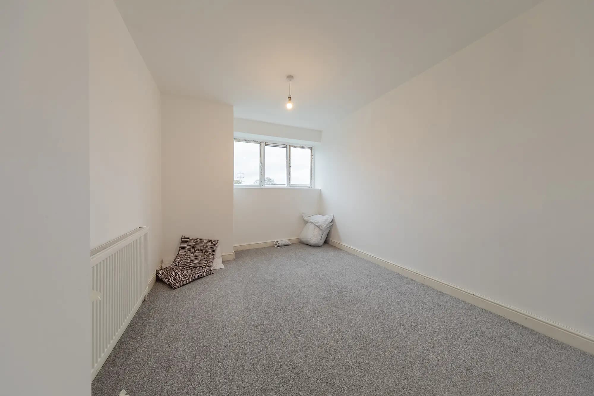 property photo 10 of 20