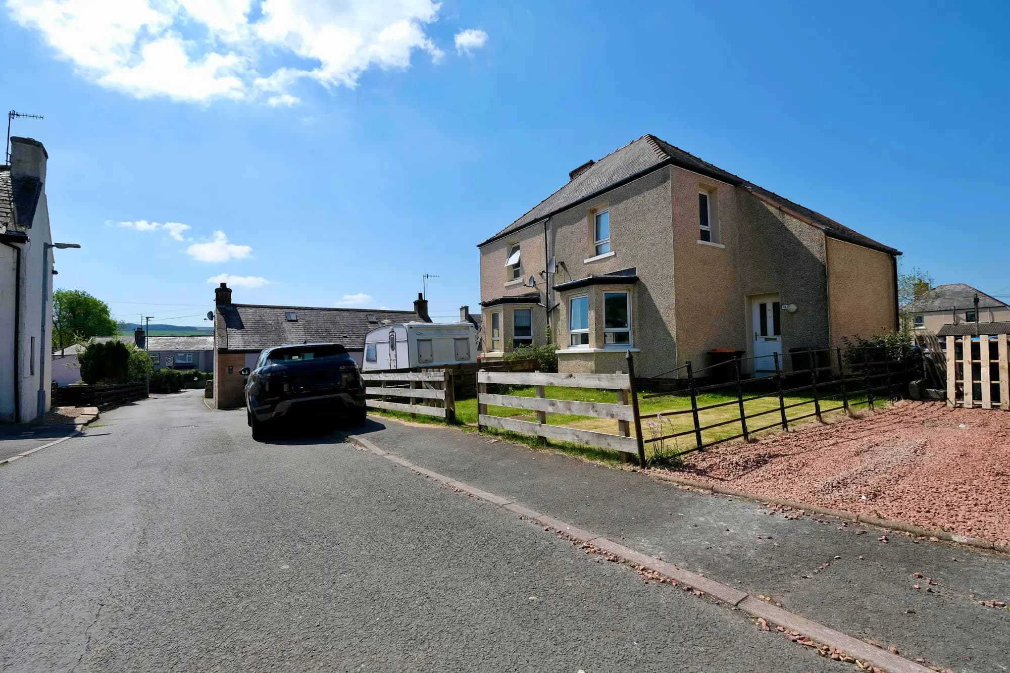 property photo 23 of 29