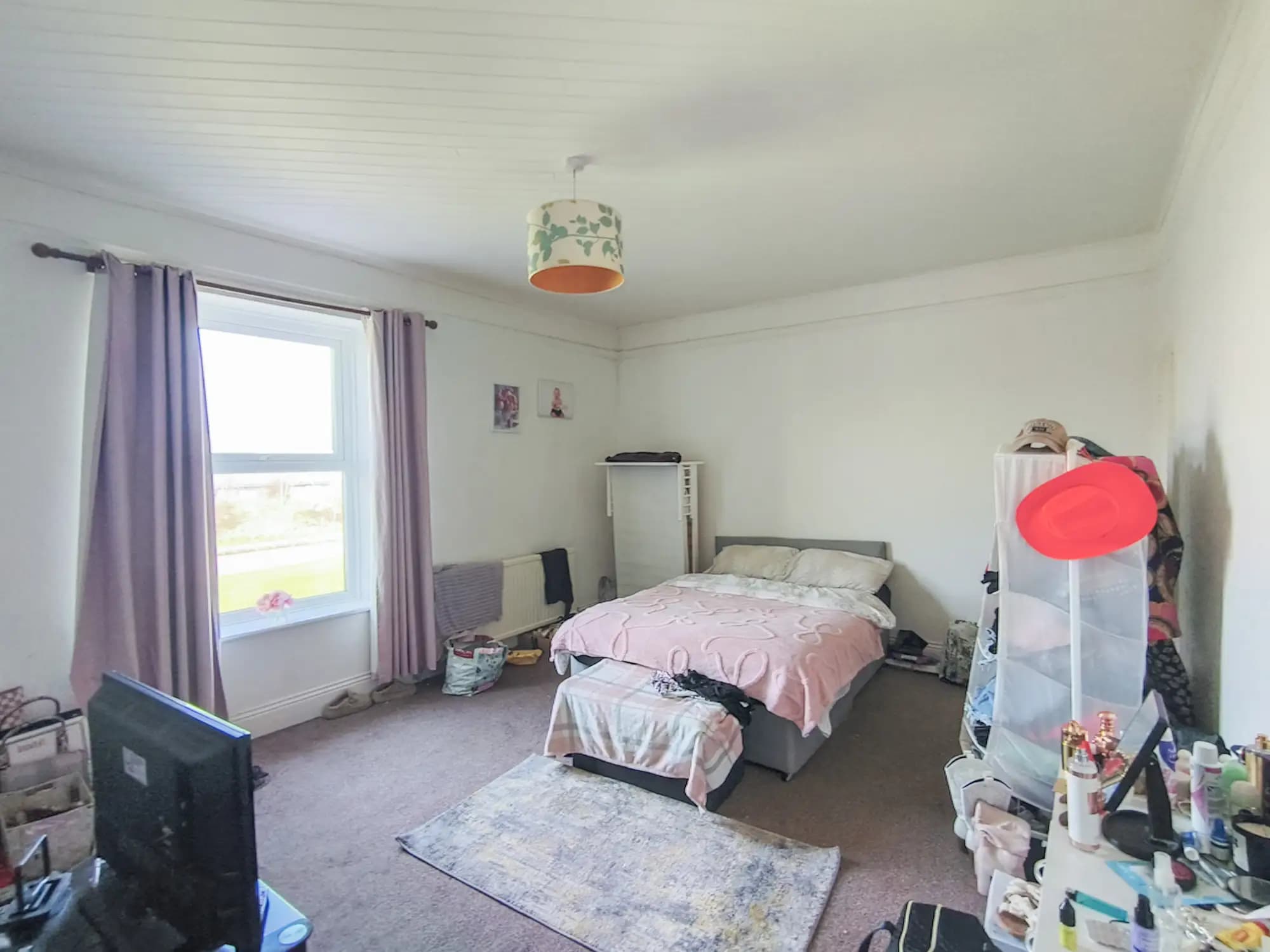 property photo 12 of 16