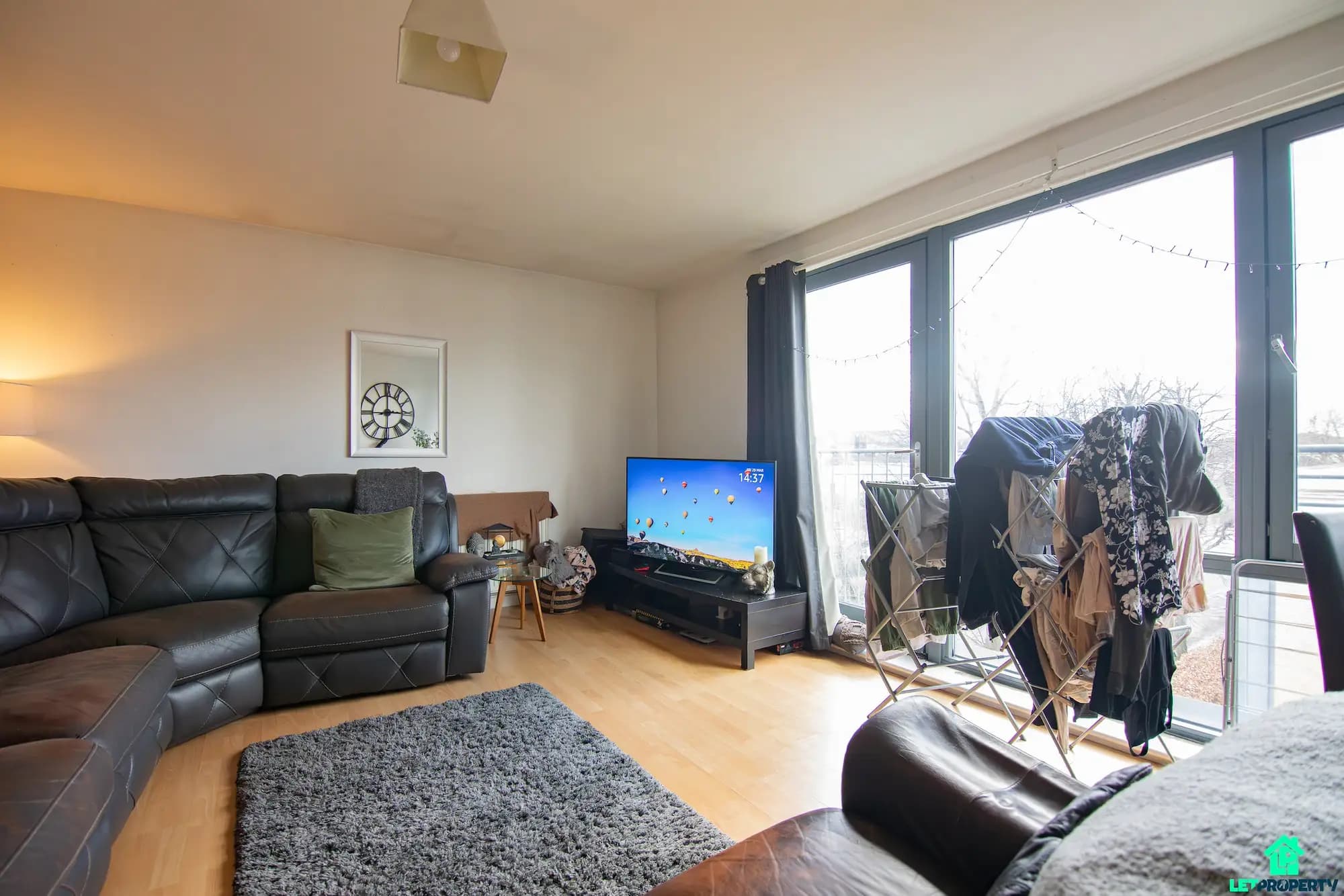 property photo 6 of 23
