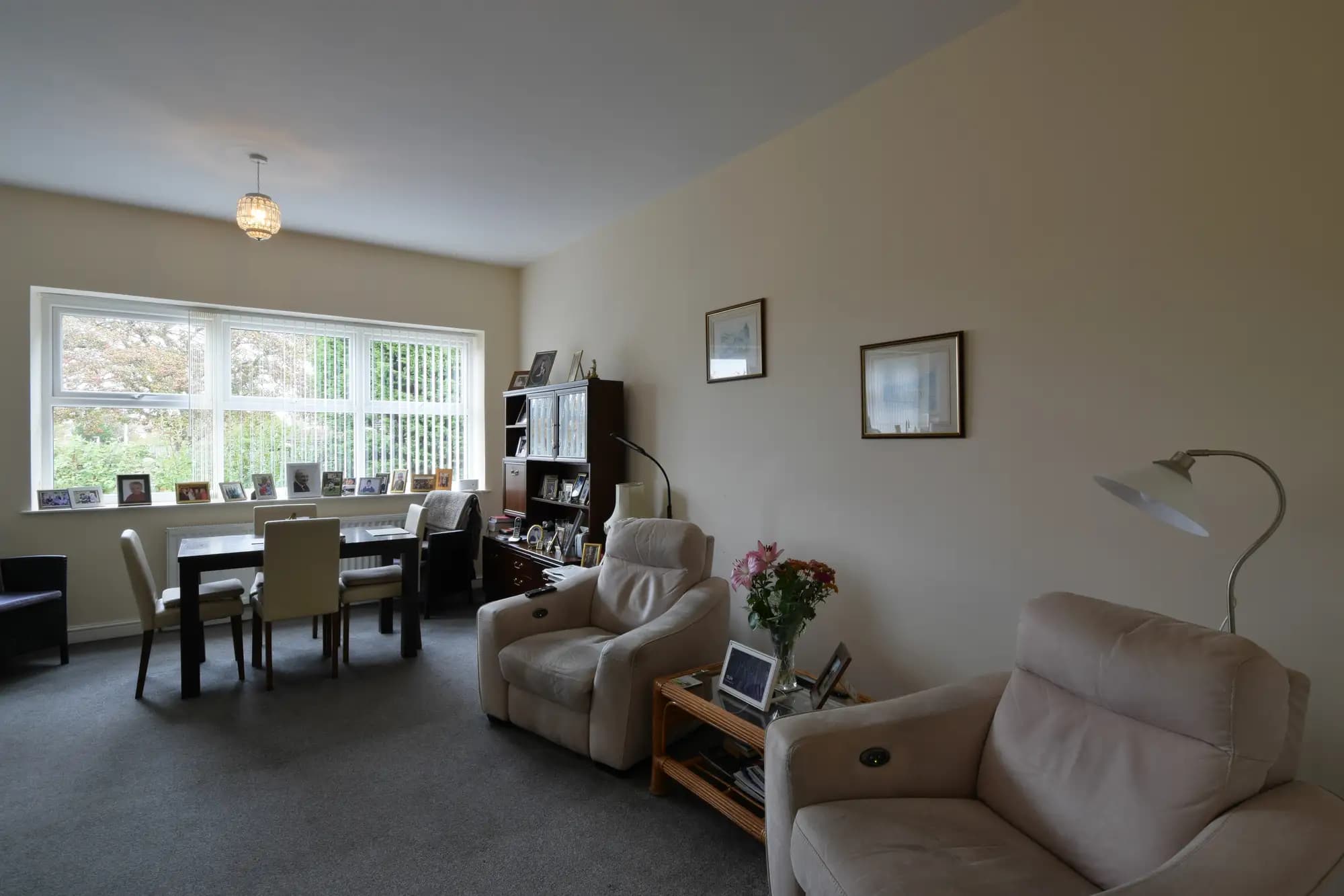 property photo 20 of 38