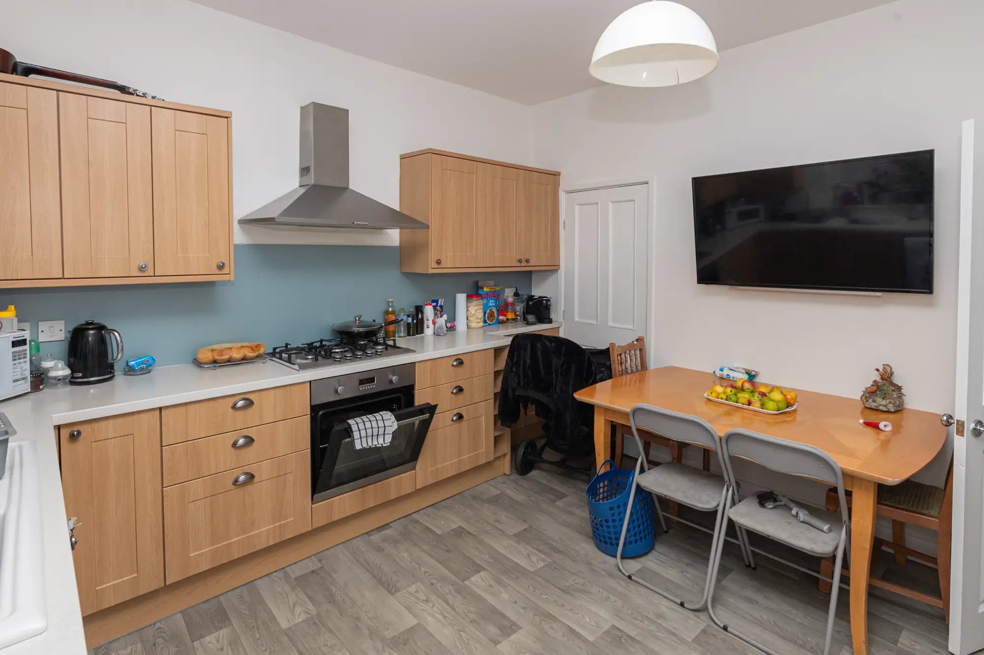 property photo 8 of 29