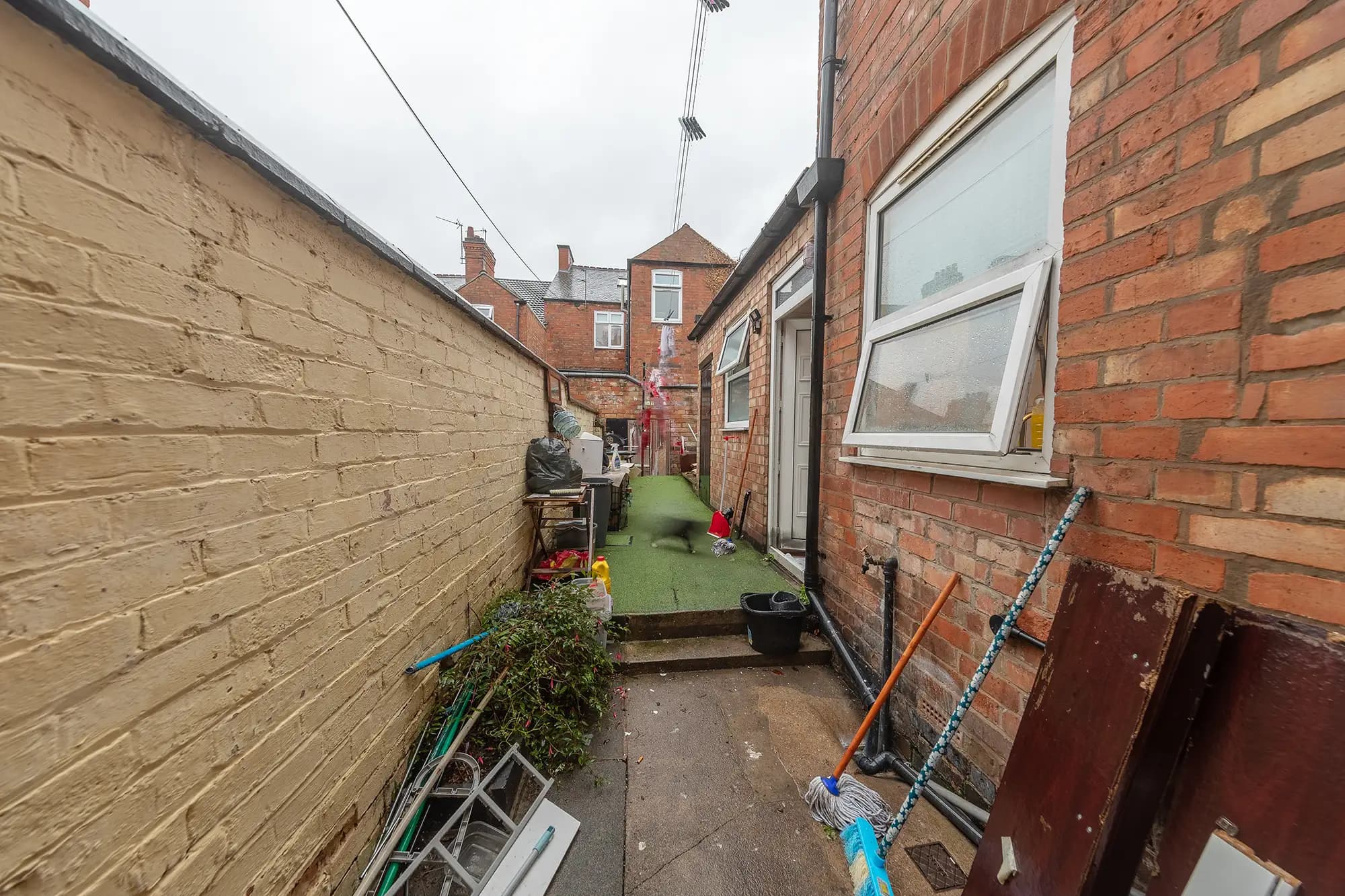 property photo 22 of 25