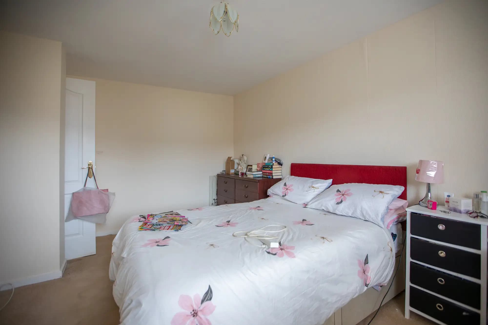 property photo 13 of 20