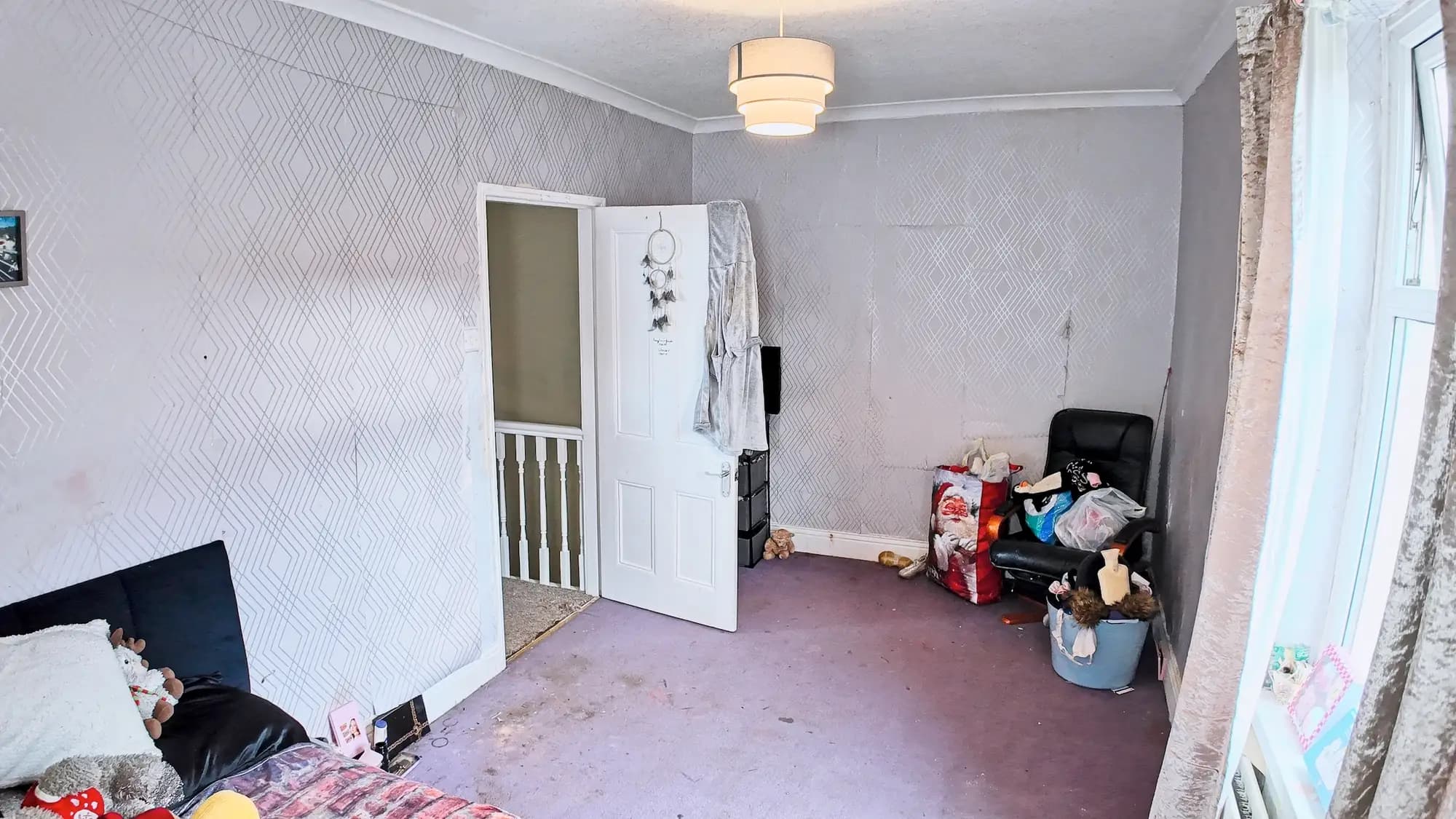 property photo 12 of 16