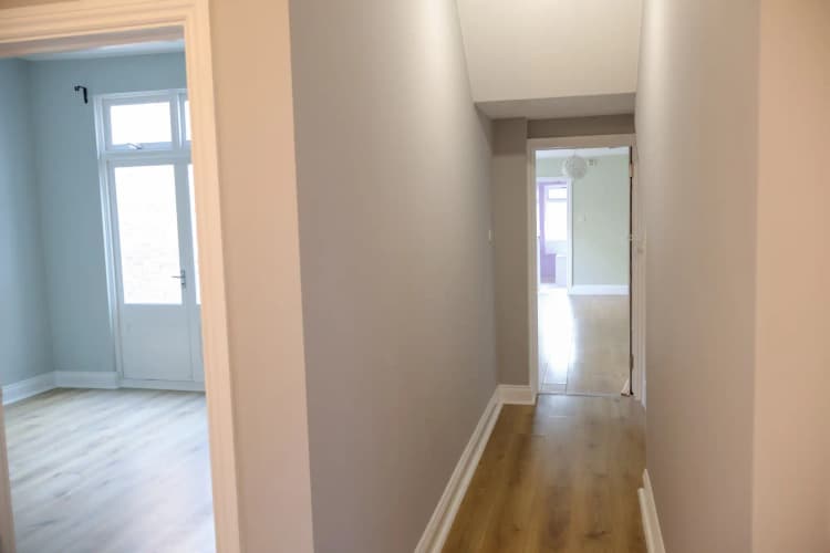 property photo 21 of 37