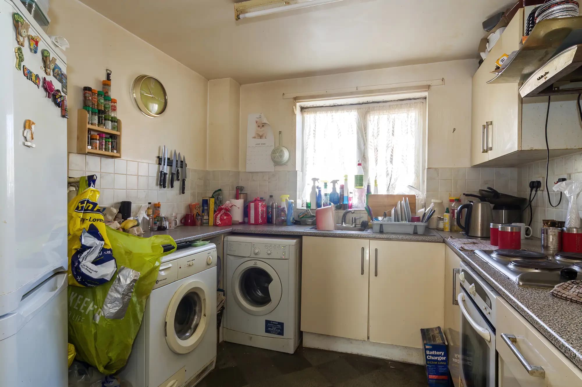 property photo 5 of 17