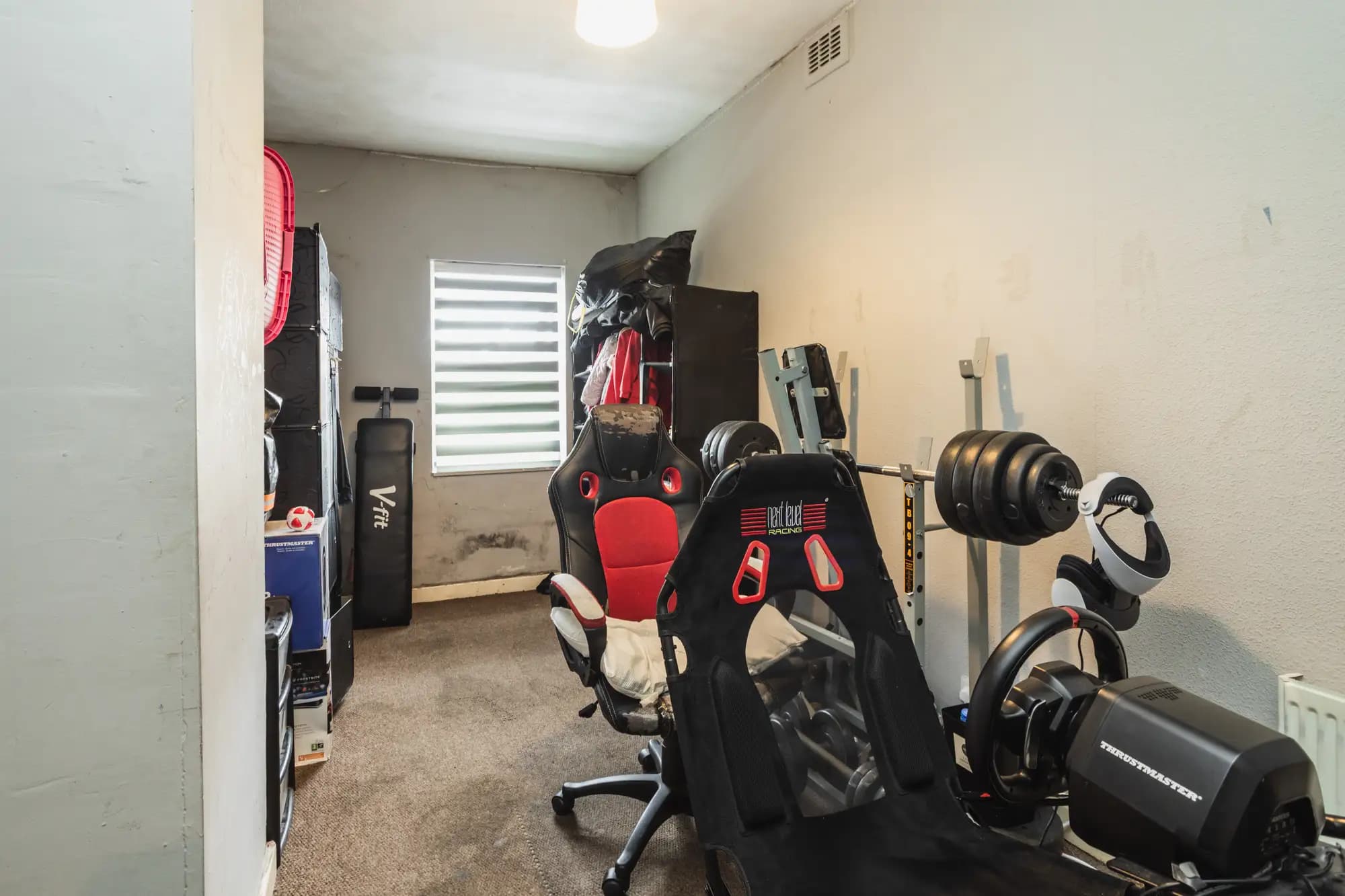 property photo 18 of 27