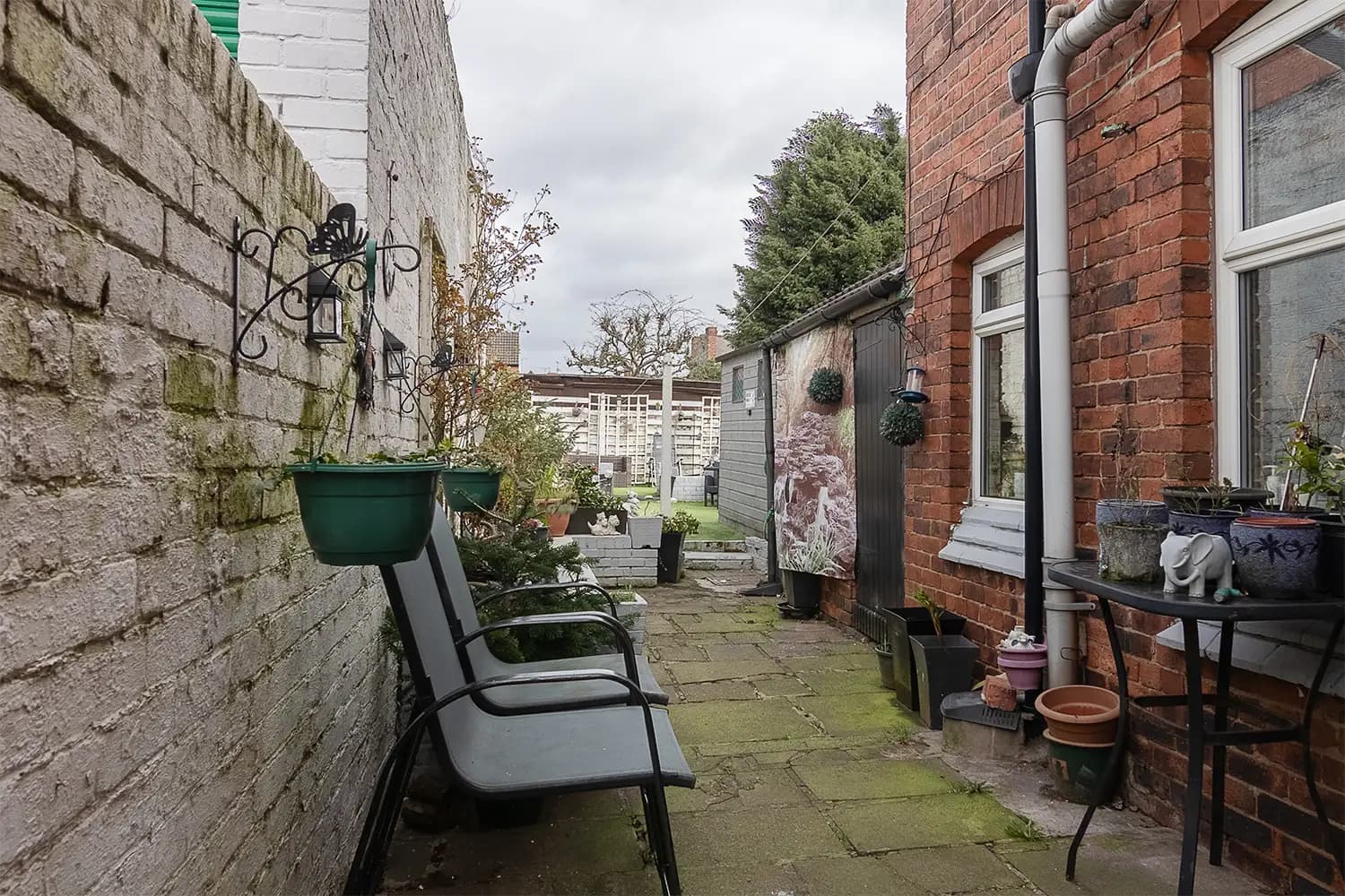 property photo 25 of 27