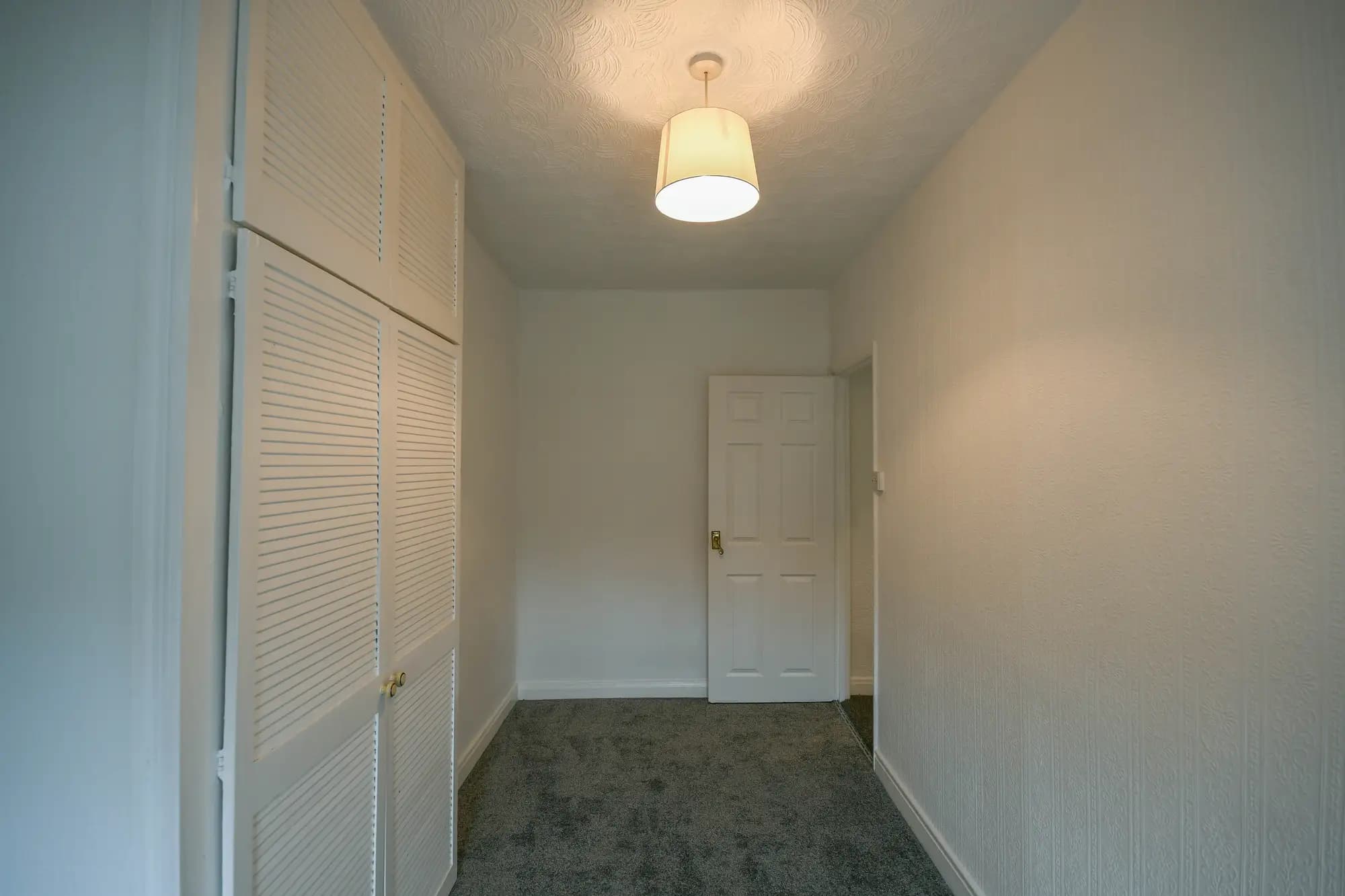 property photo 12 of 20