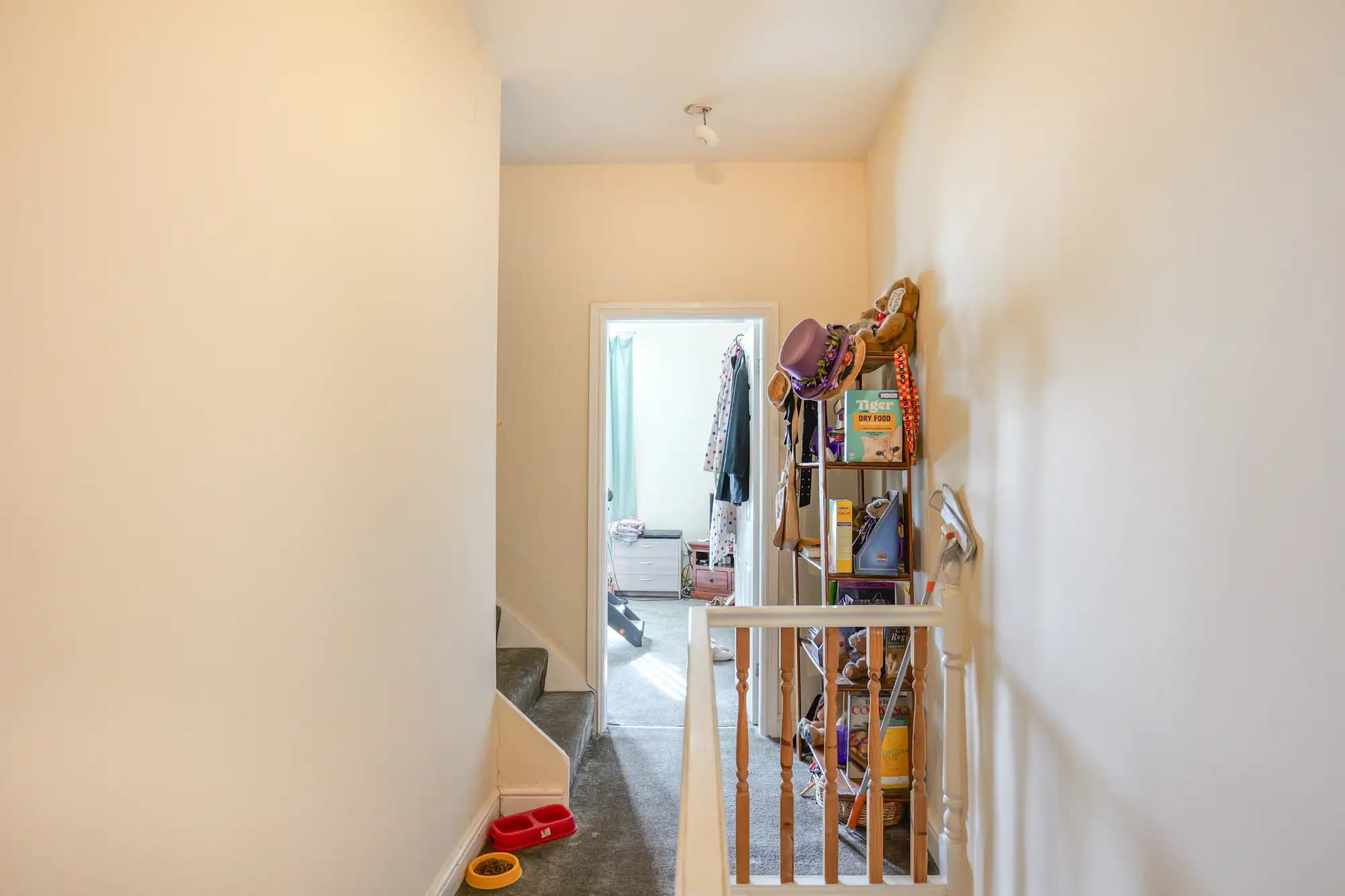 property photo 19 of 33