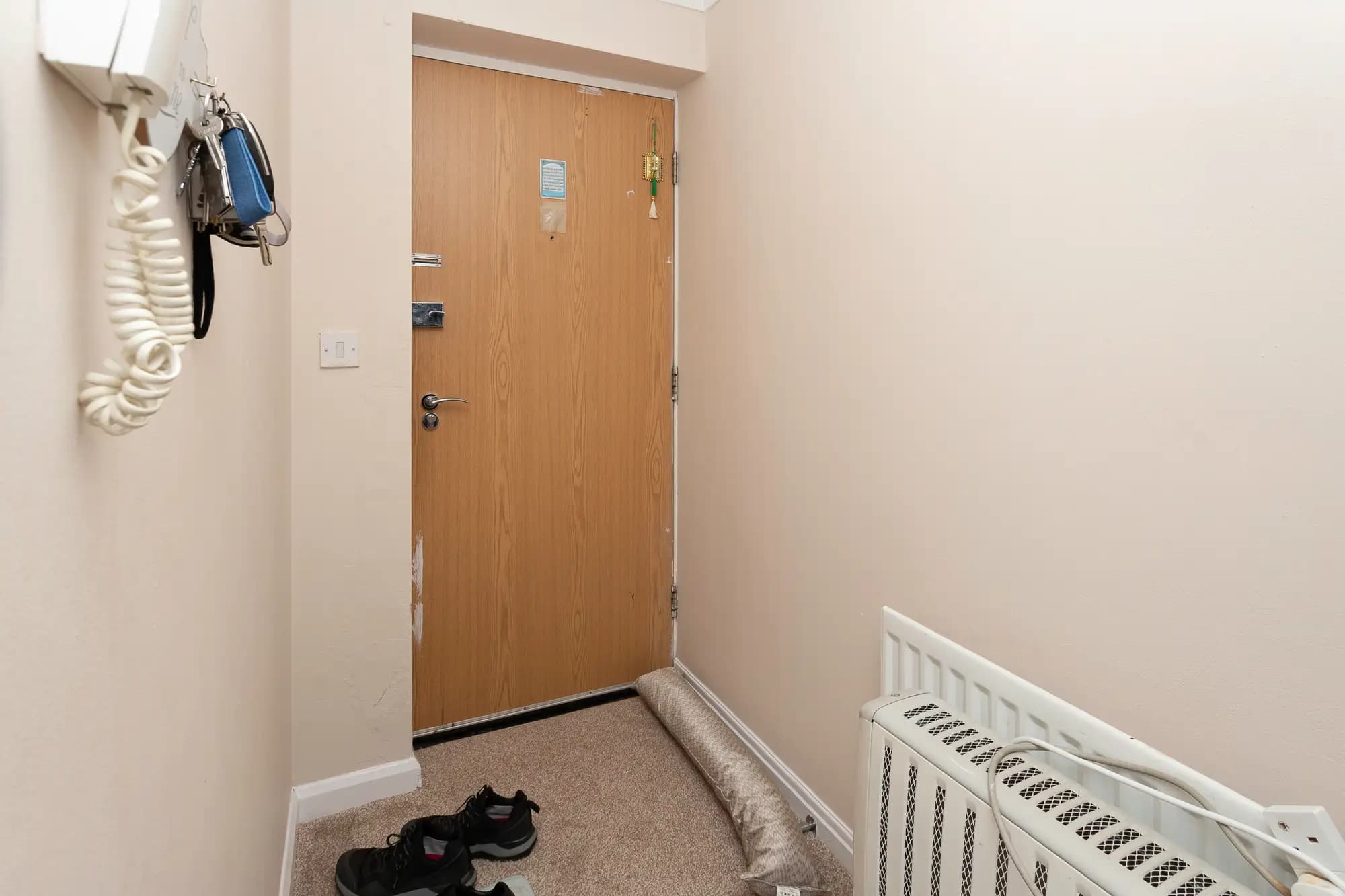 property photo 13 of 17