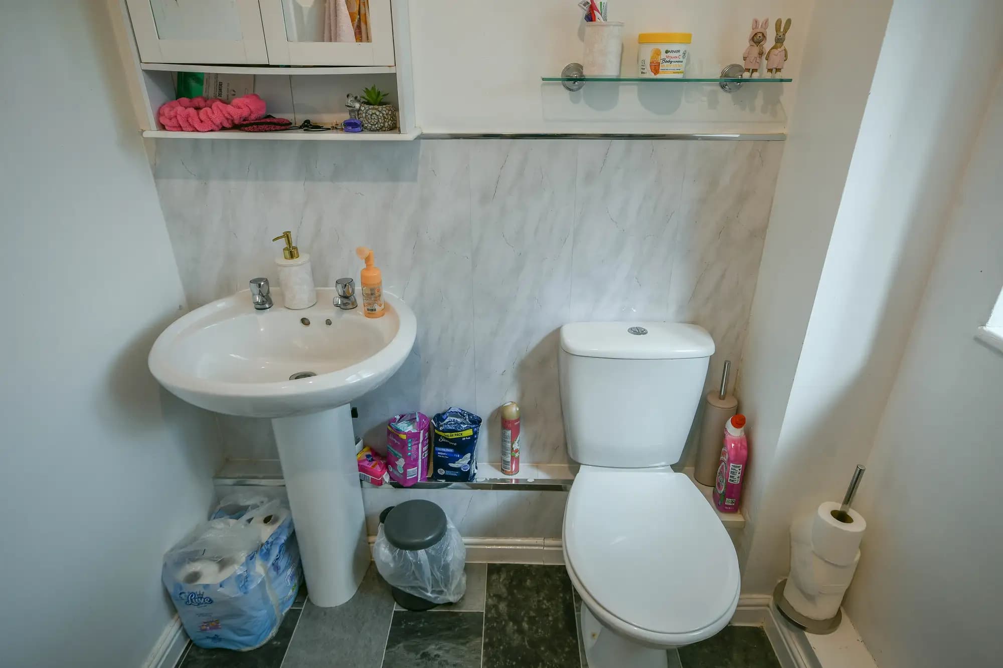 property photo 8 of 15