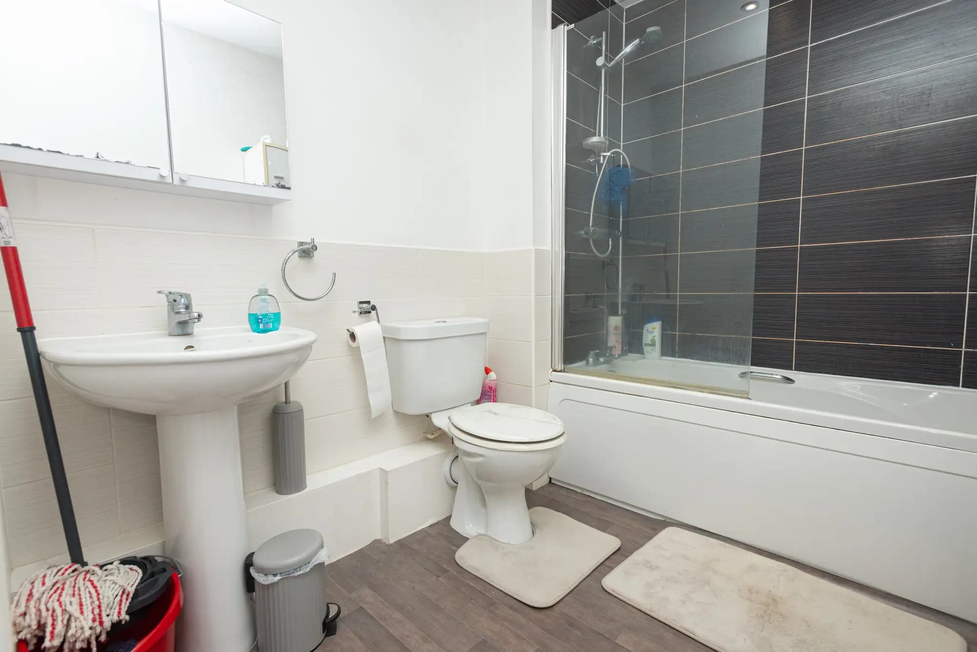 property photo 12 of 28