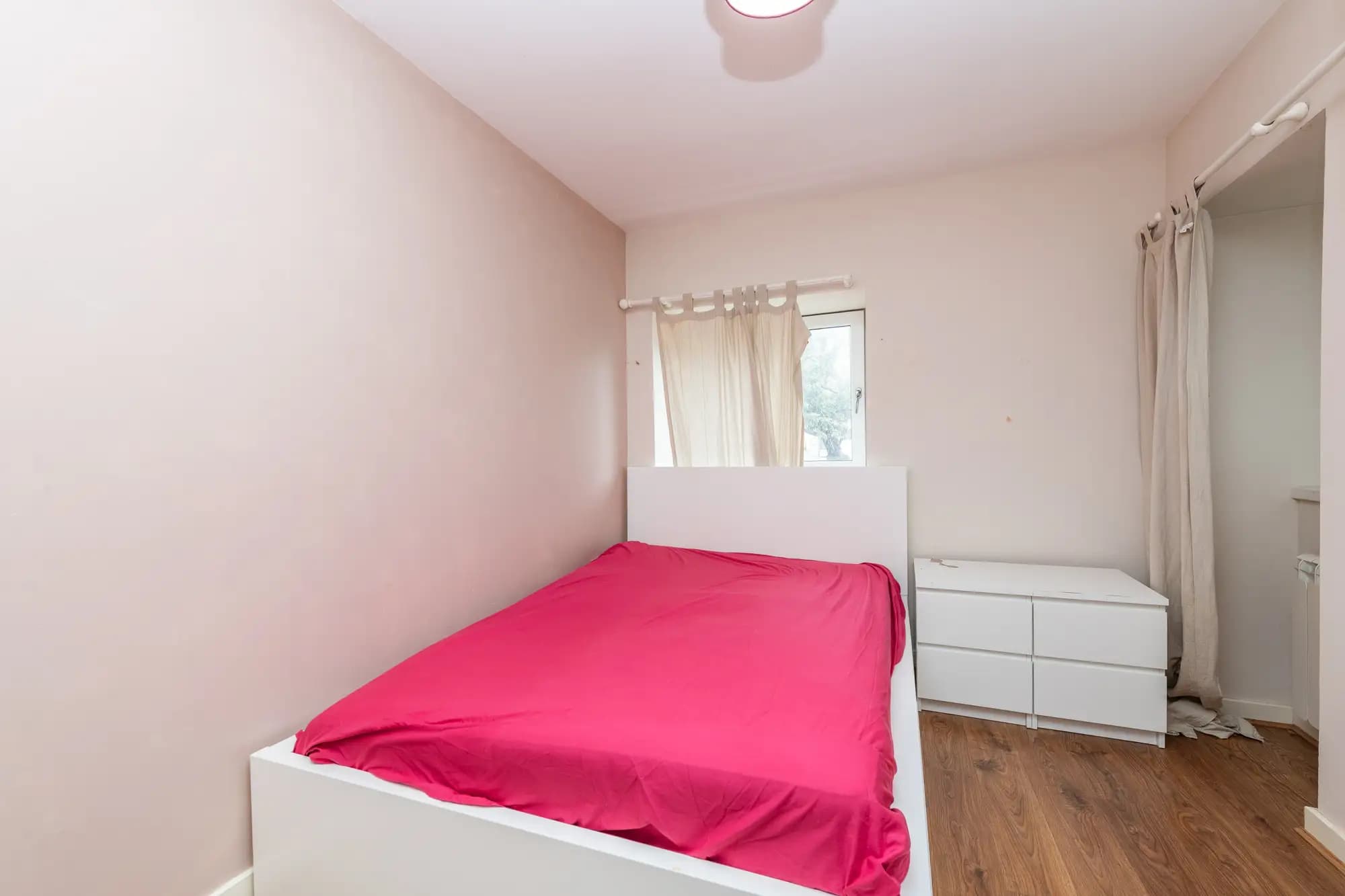 property photo 18 of 26