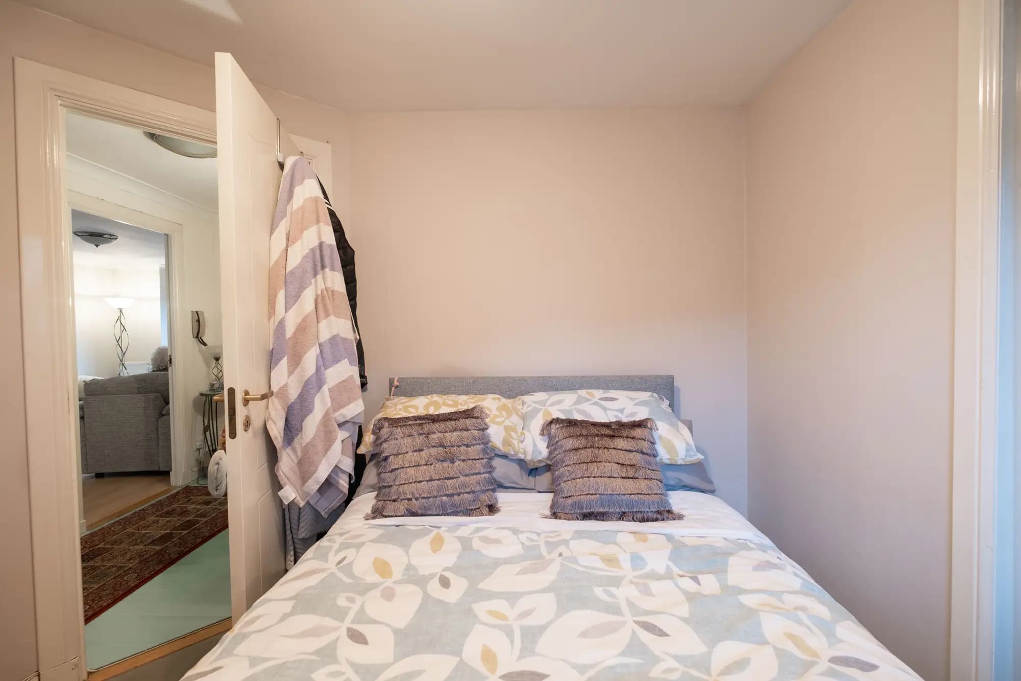 property photo 22 of 34