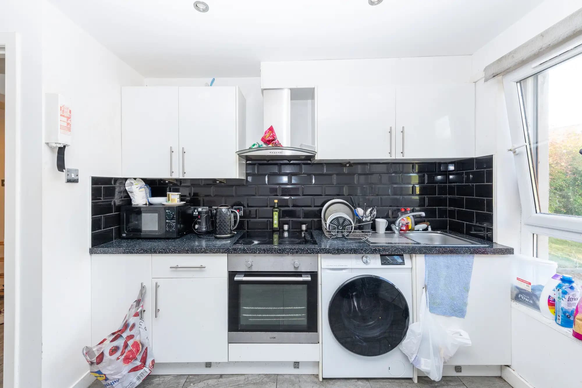property photo 6 of 44