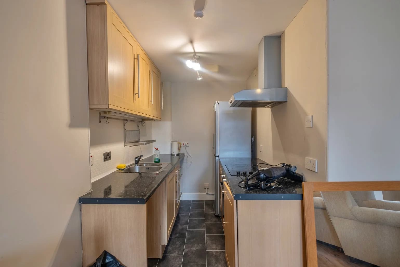 property photo 5 of 17