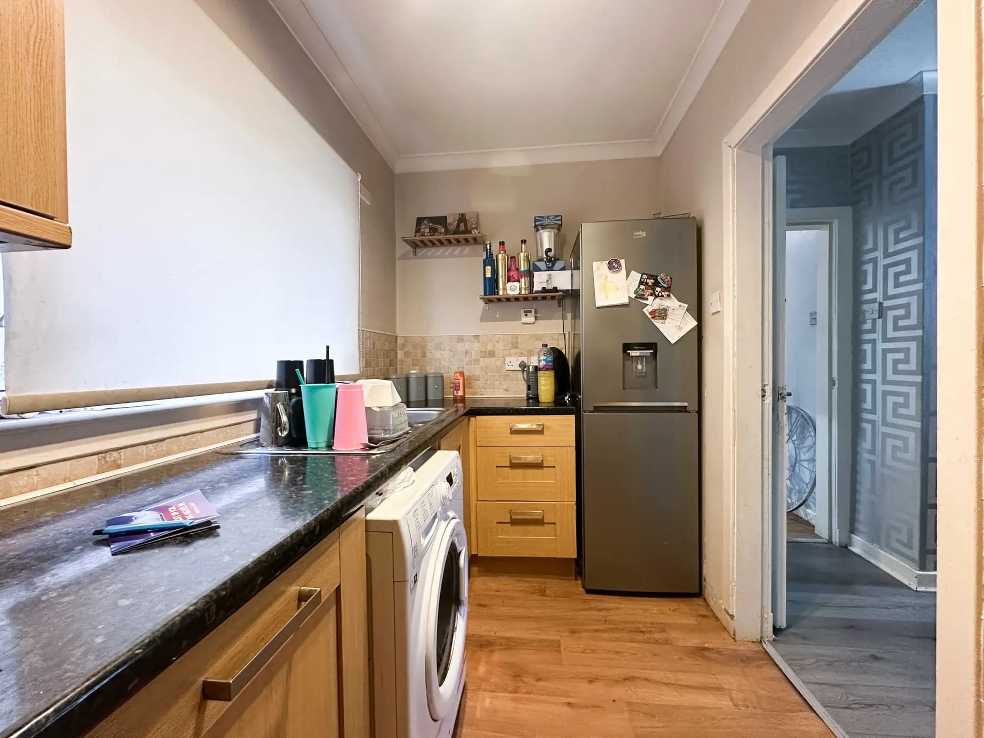 property photo 9 of 22