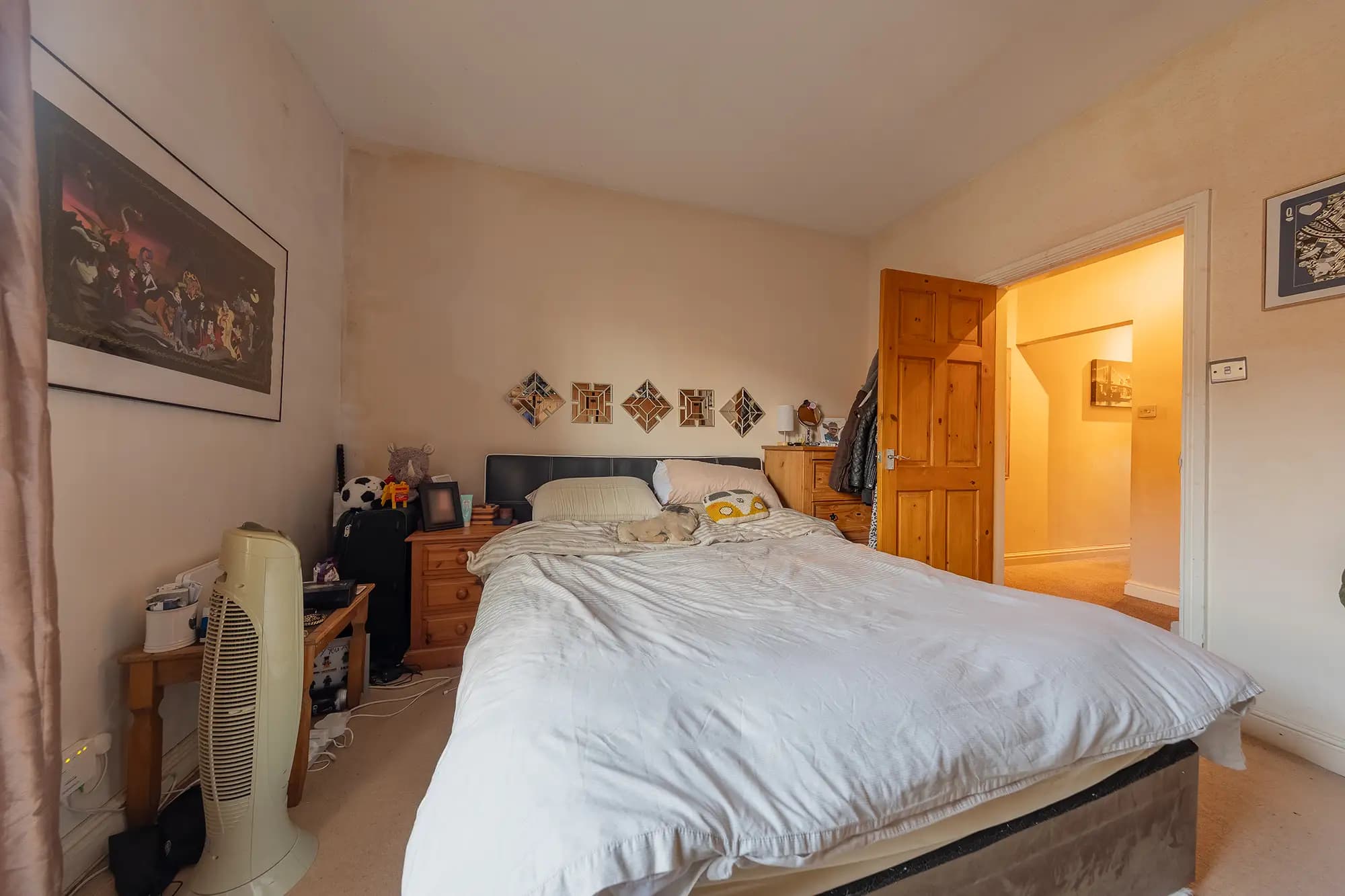 property photo 10 of 26