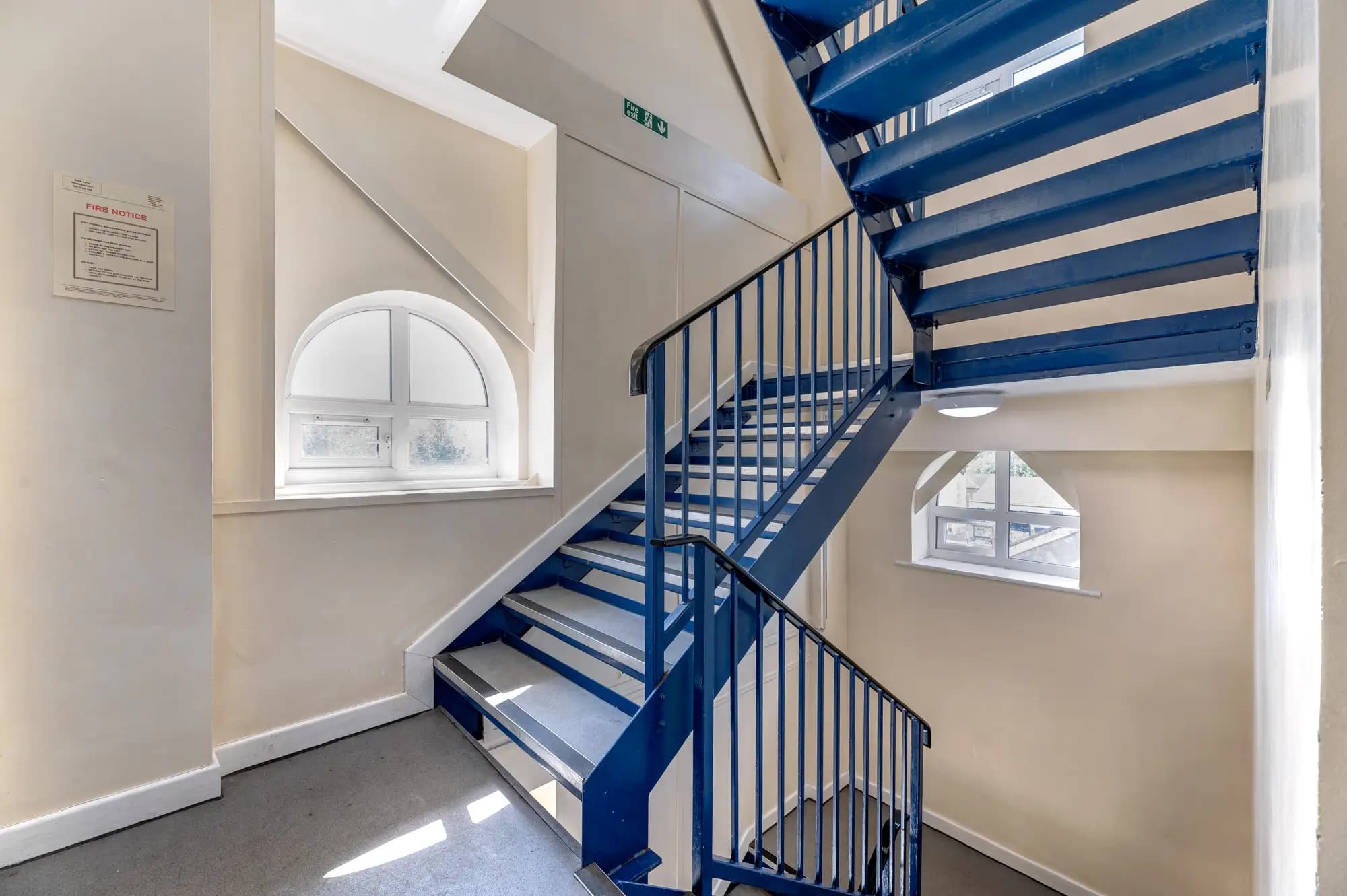 property photo 22 of 28