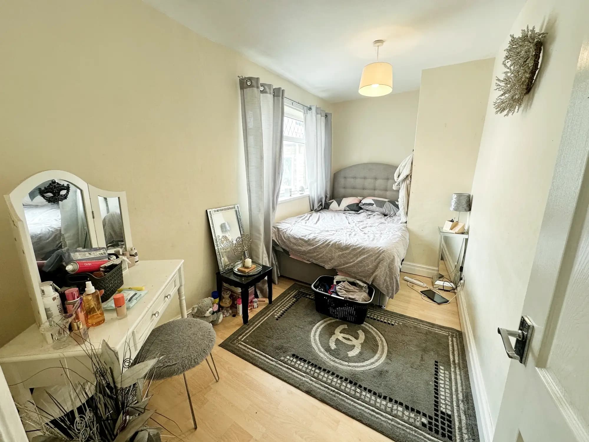 property photo 12 of 24