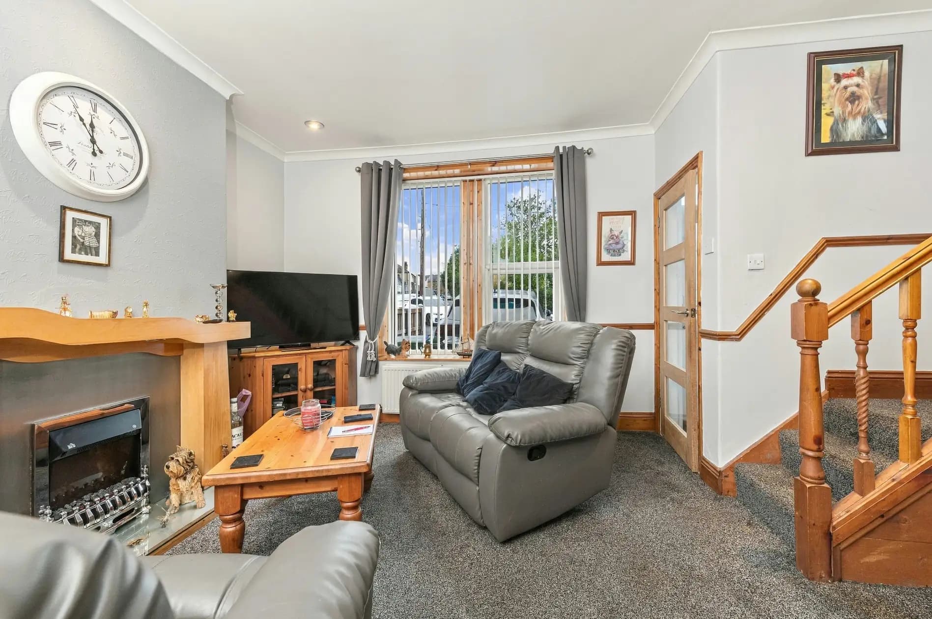 property photo 3 of 17