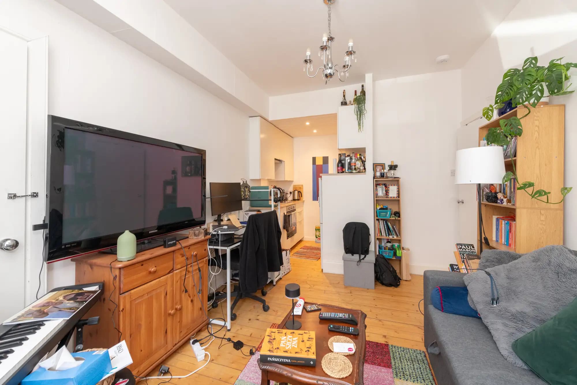 property photo 3 of 17