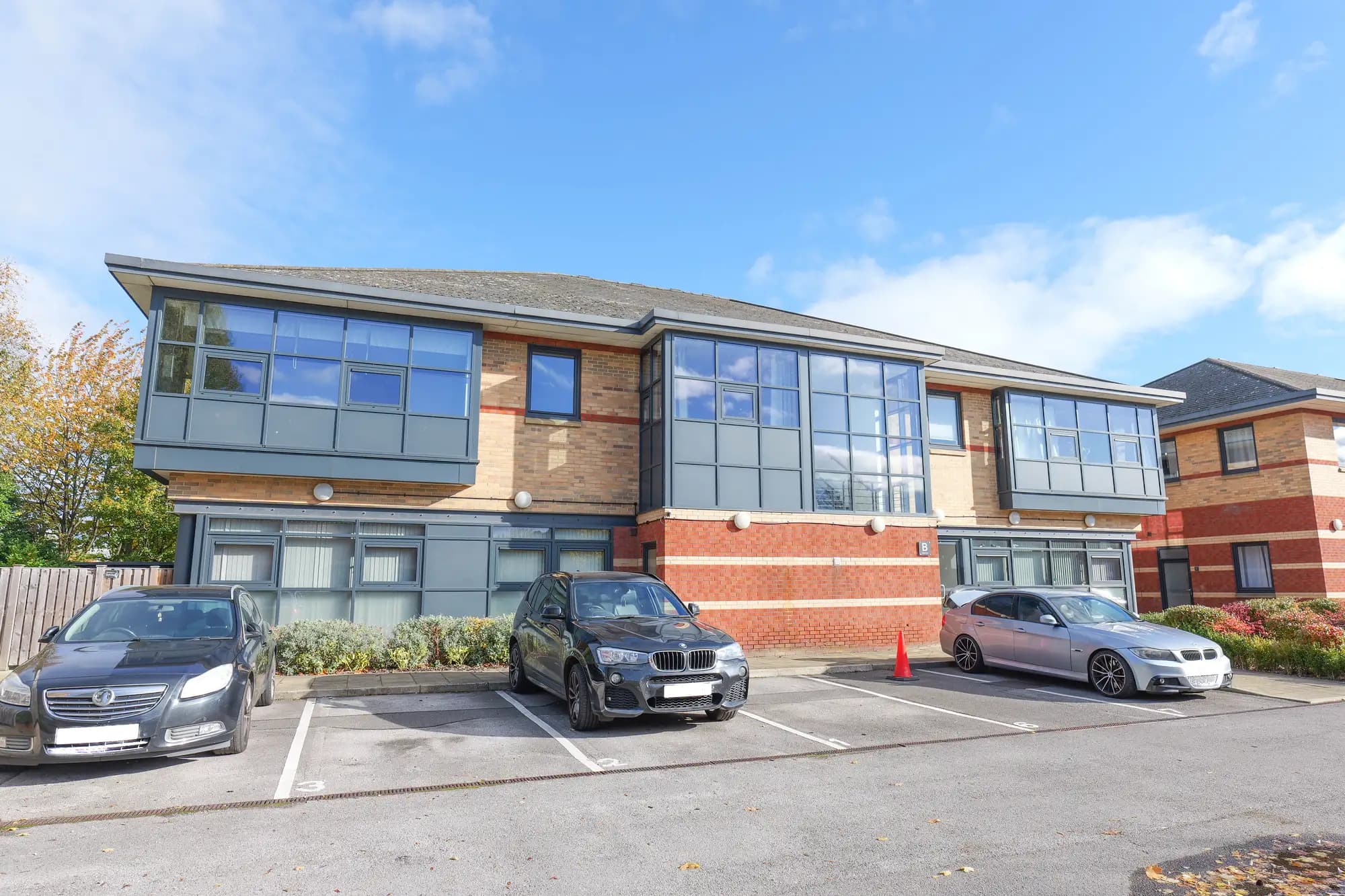 property photo 16 of 18