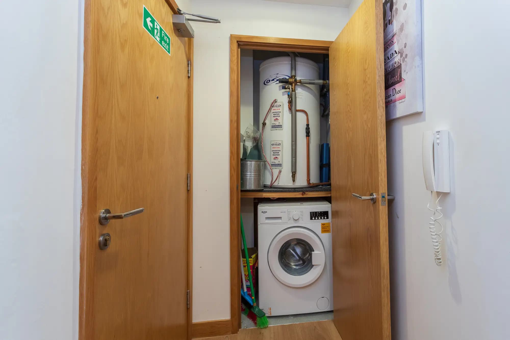 property photo 14 of 20