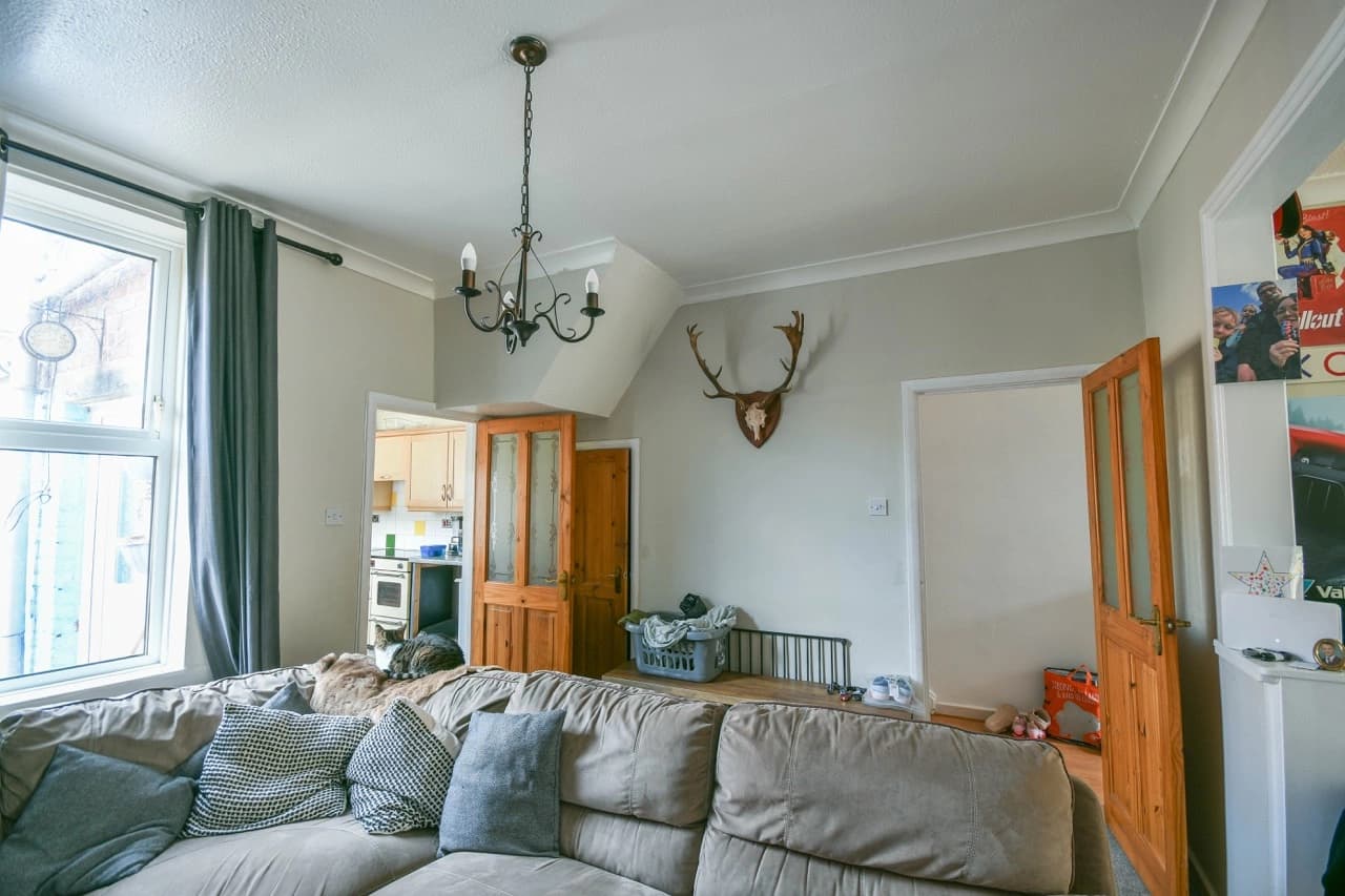 property photo 4 of 22
