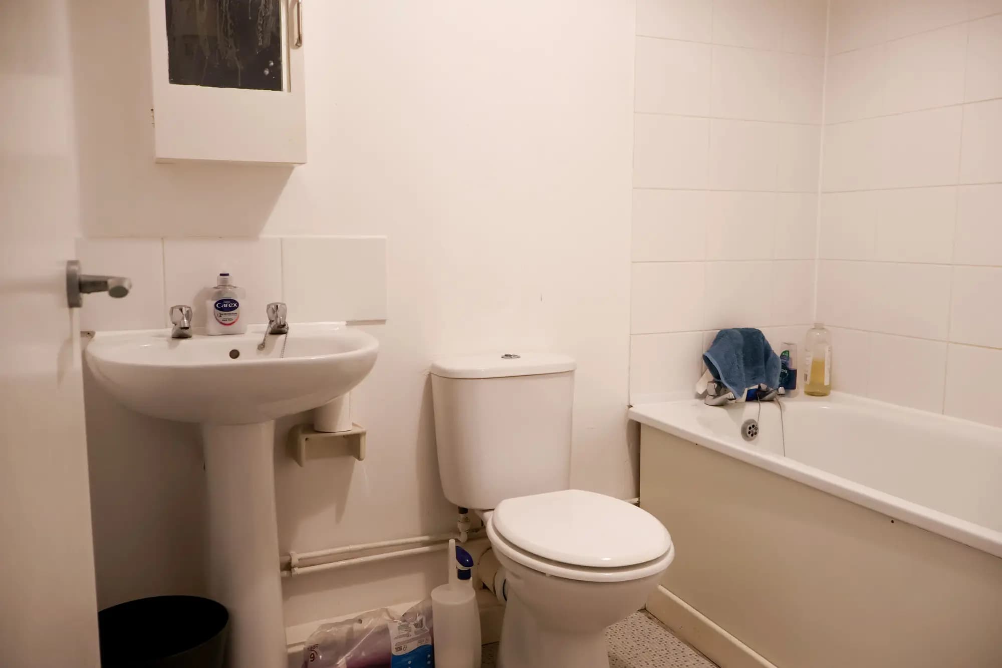 property photo 8 of 19