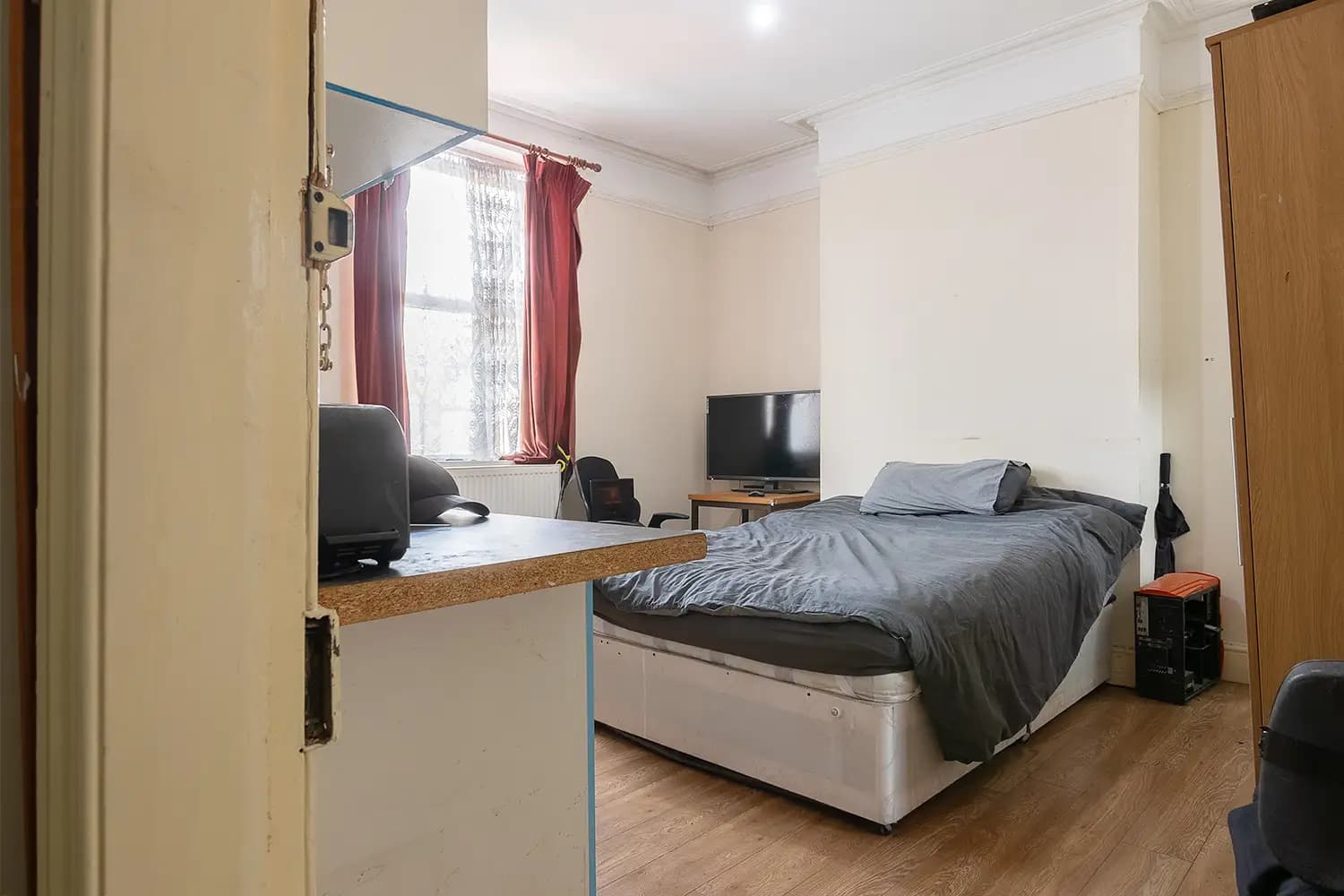property photo 32 of 118
