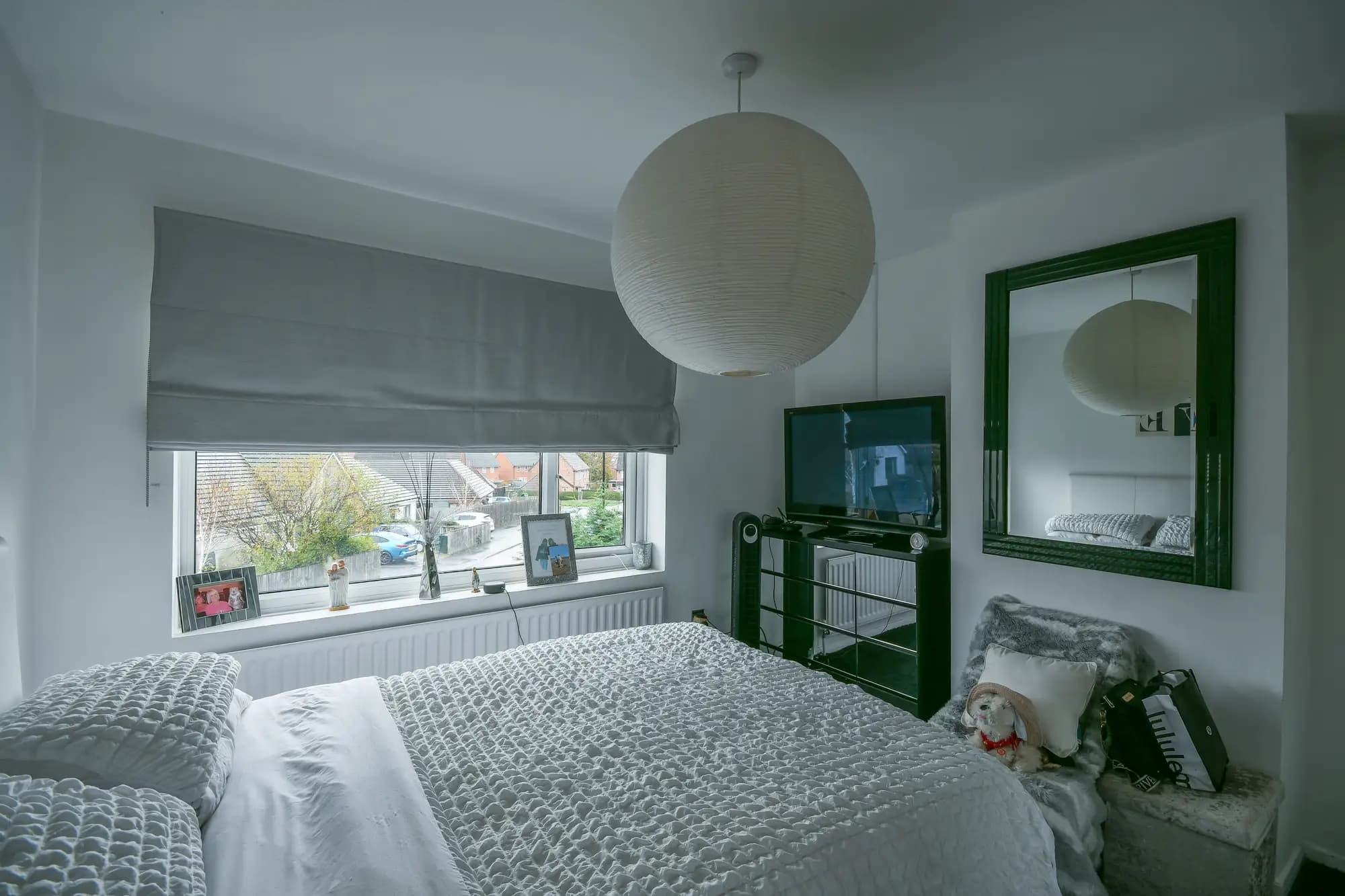 property photo 9 of 16