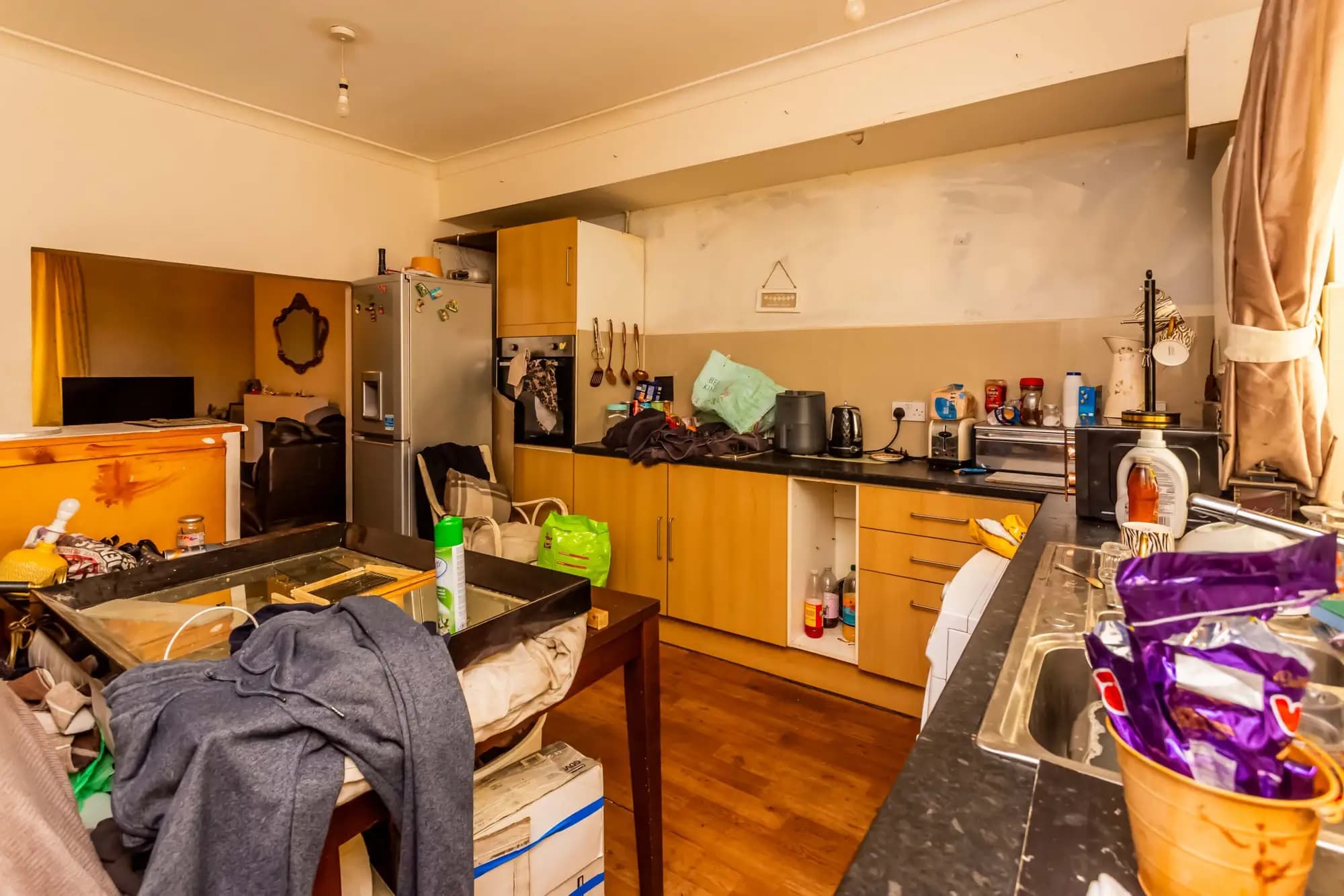 property photo 6 of 16