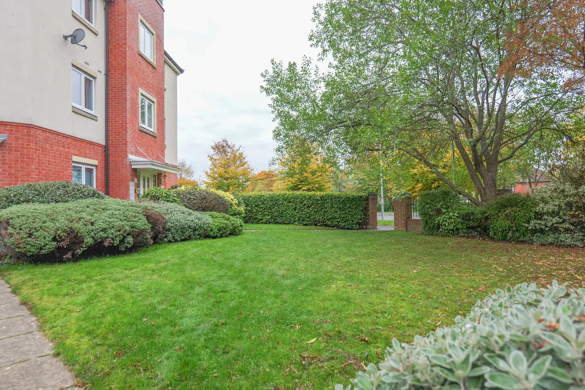 property photo 21 of 22