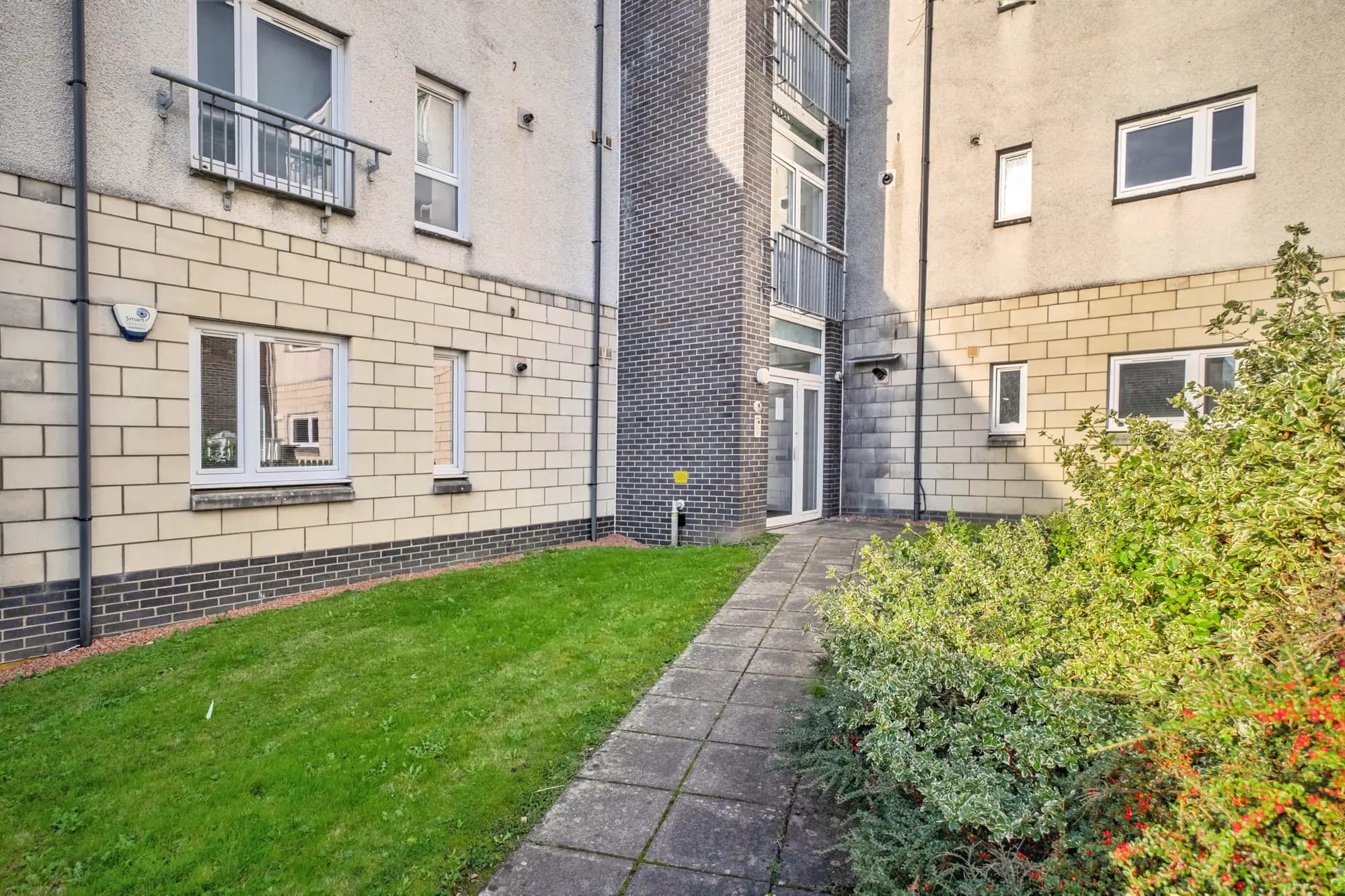 property photo 24 of 28