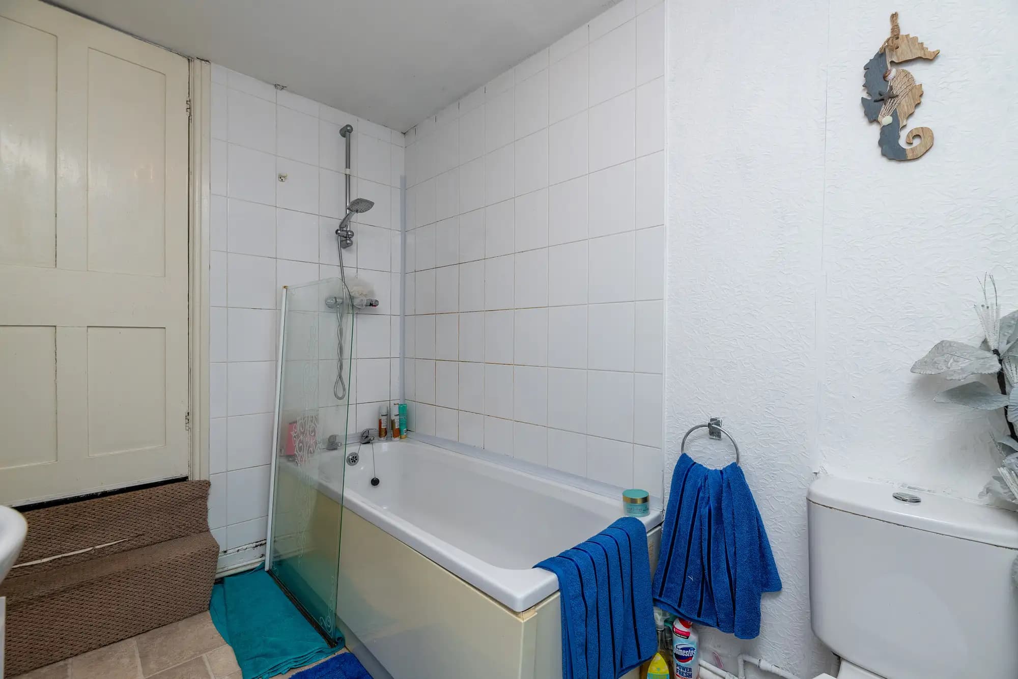 property photo 12 of 23