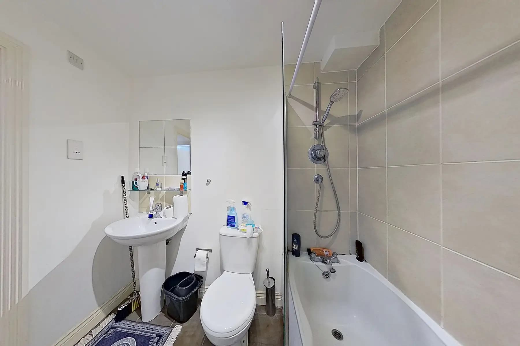 property photo 10 of 15