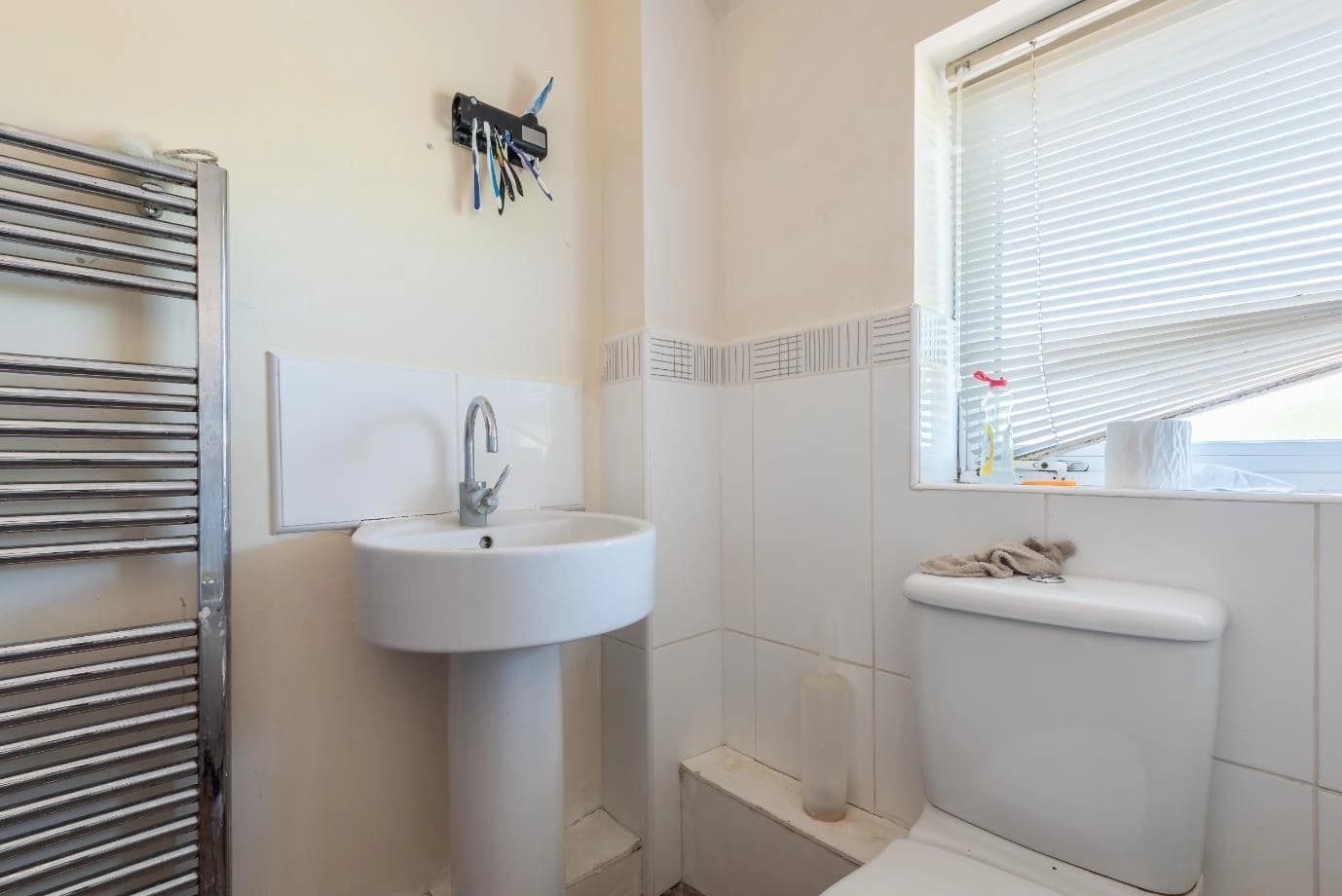 property photo 10 of 20