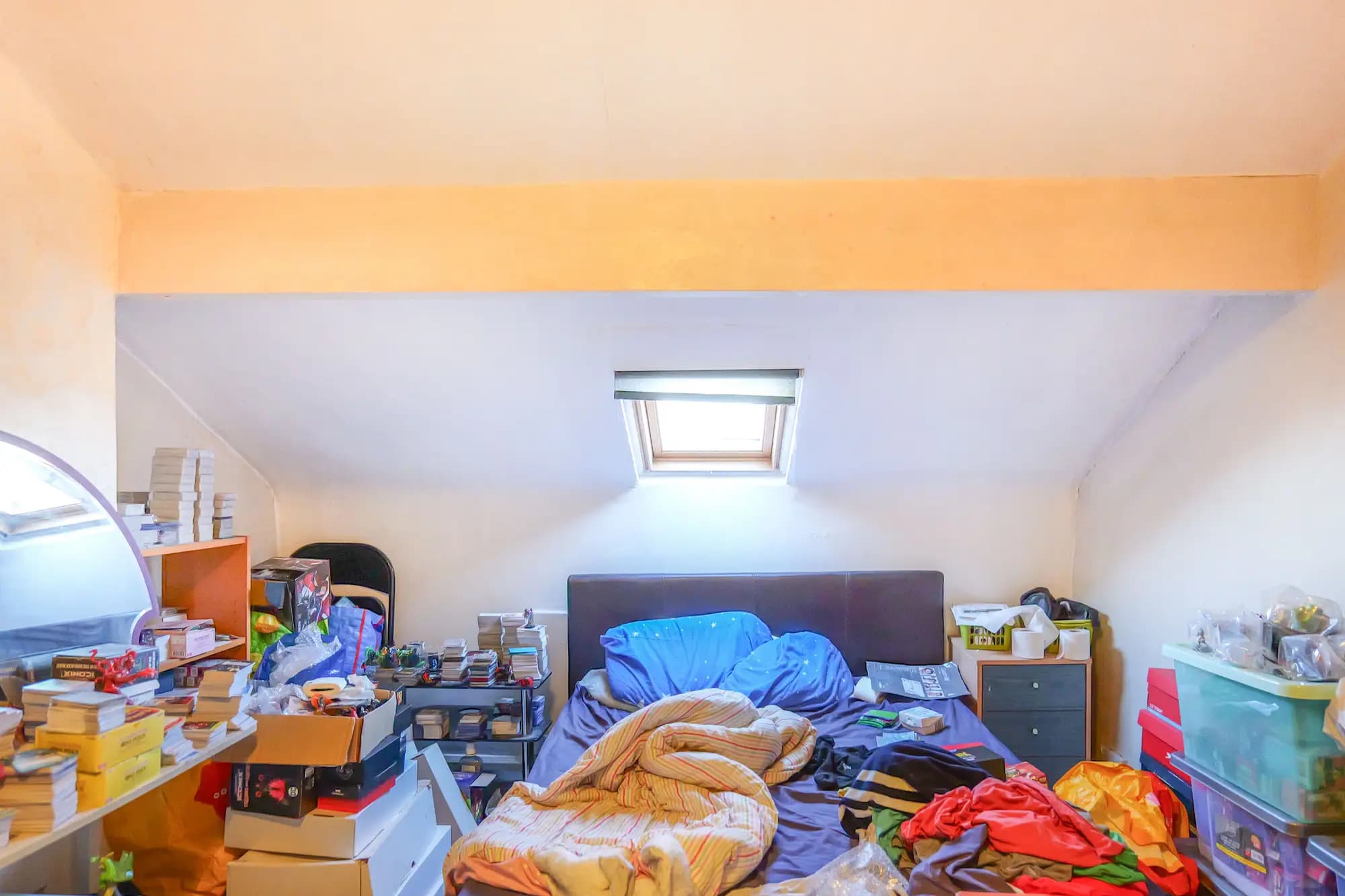 property photo 13 of 23