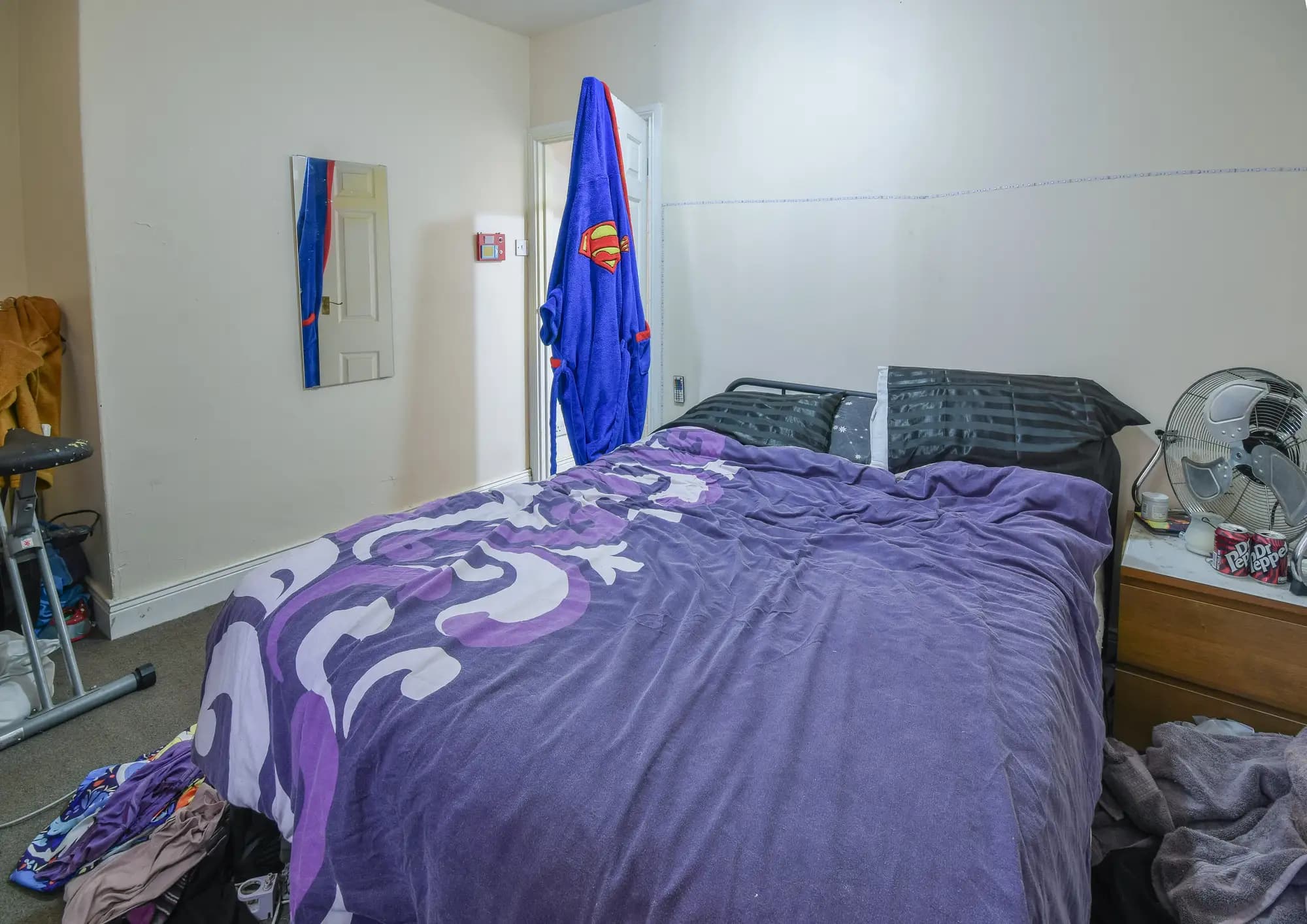 property photo 9 of 13