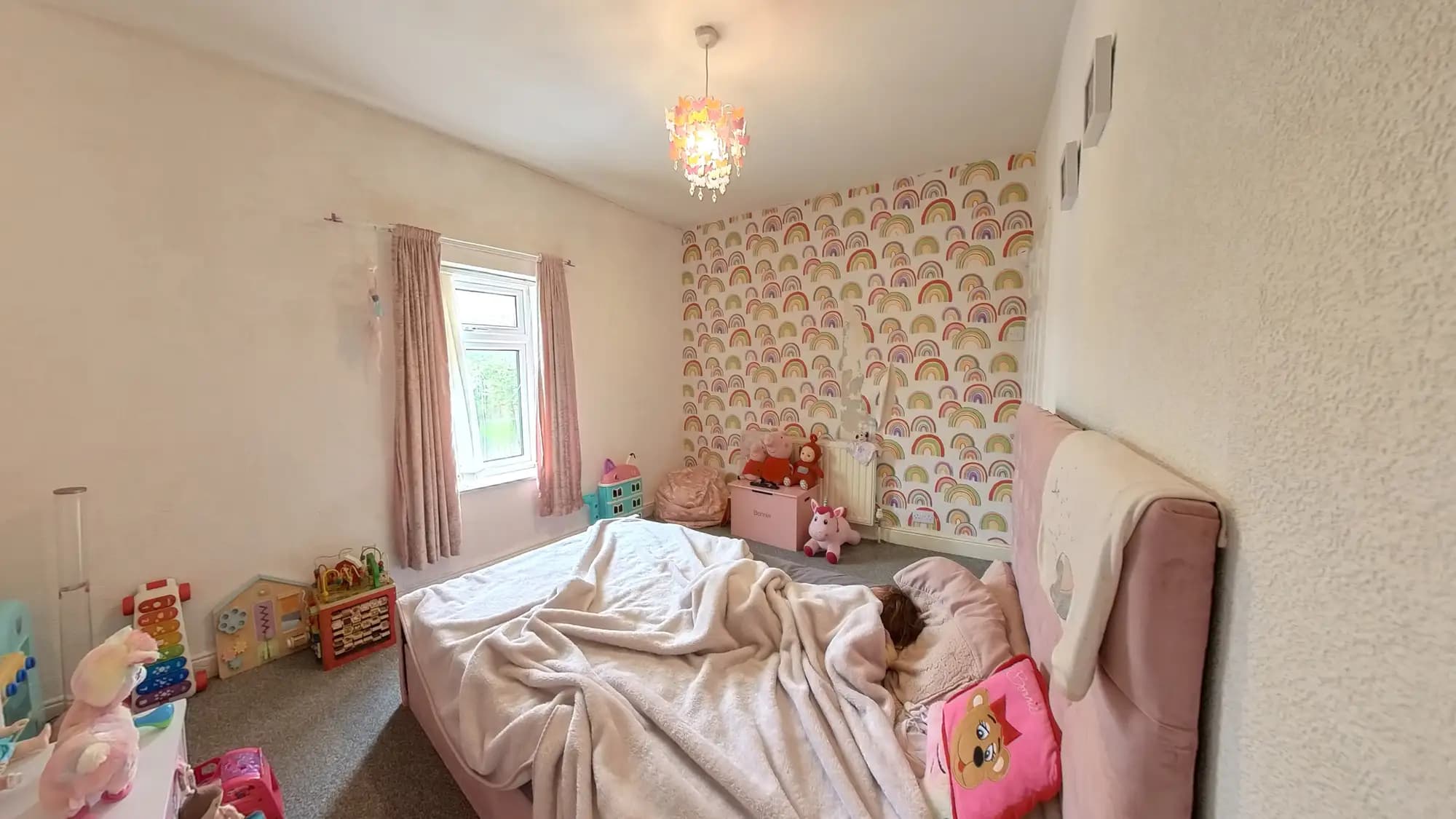 property photo 15 of 20