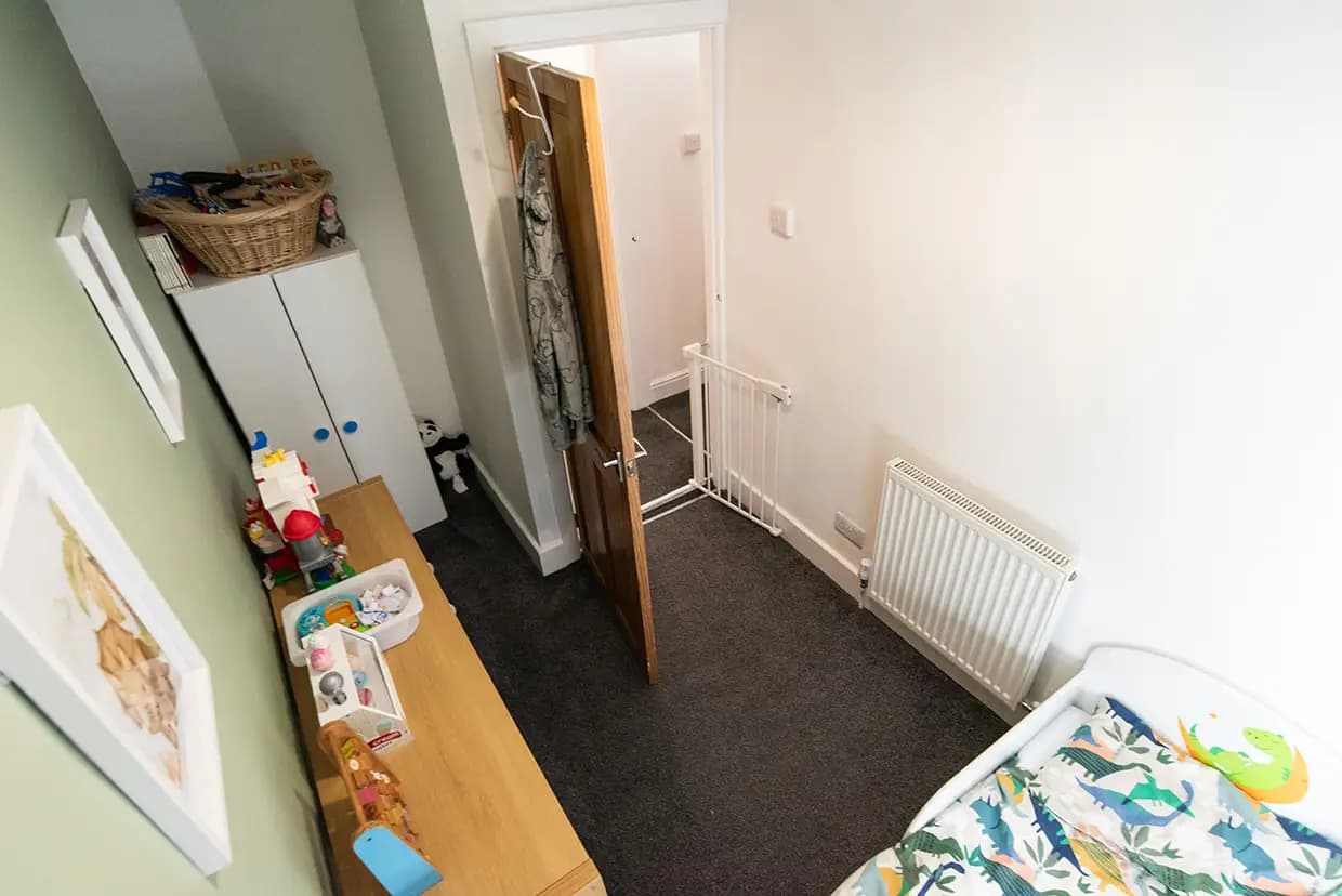 property photo 17 of 27