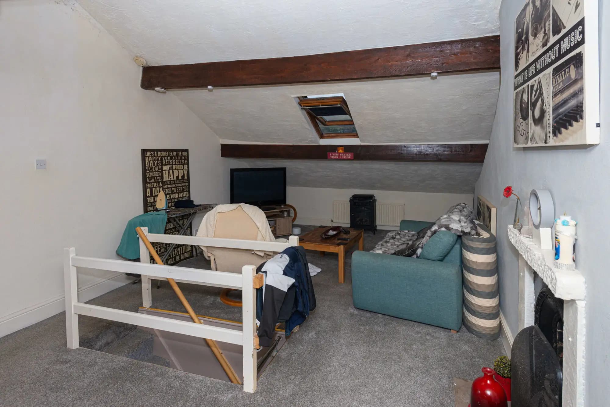 property photo 12 of 20