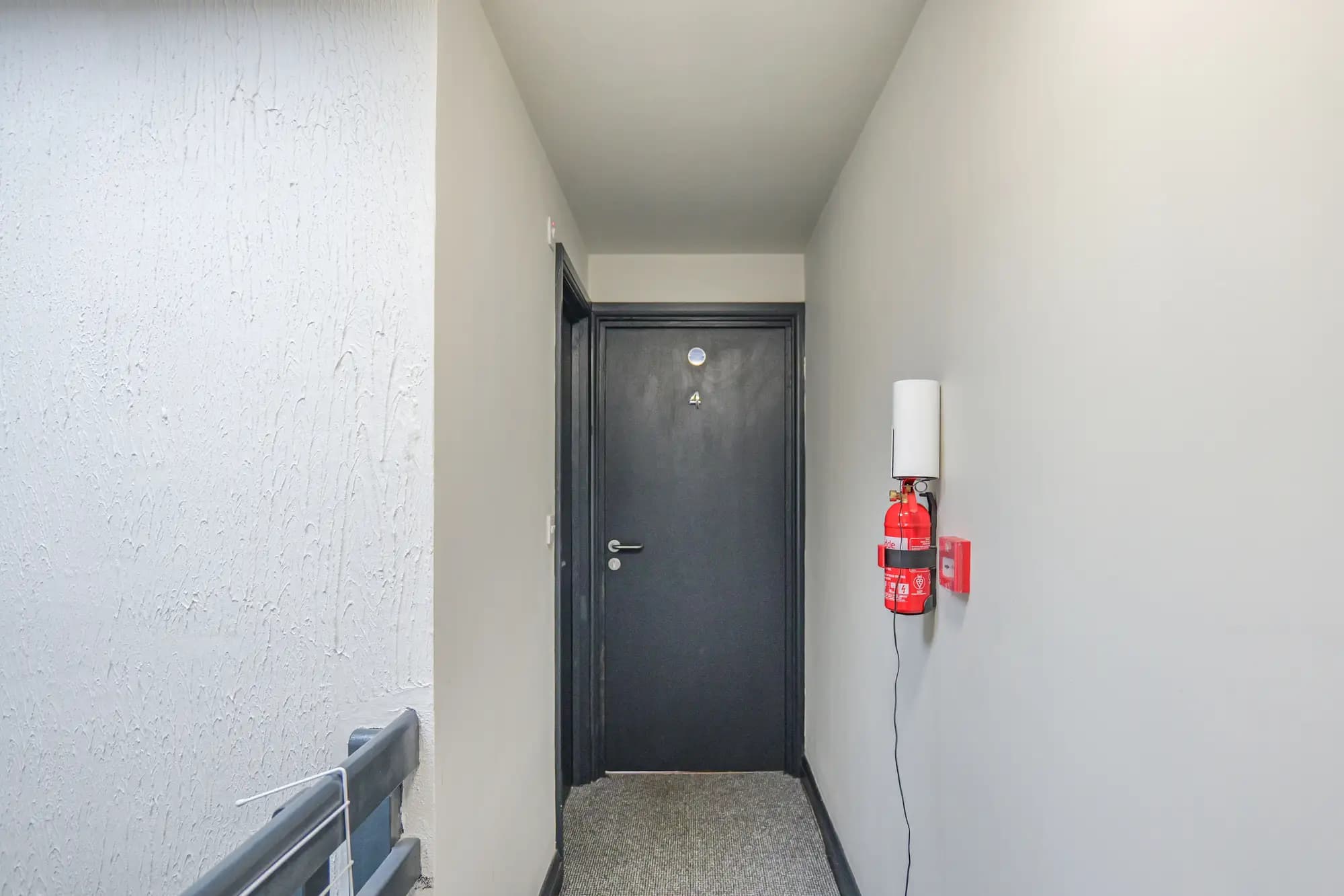 property photo 20 of 29