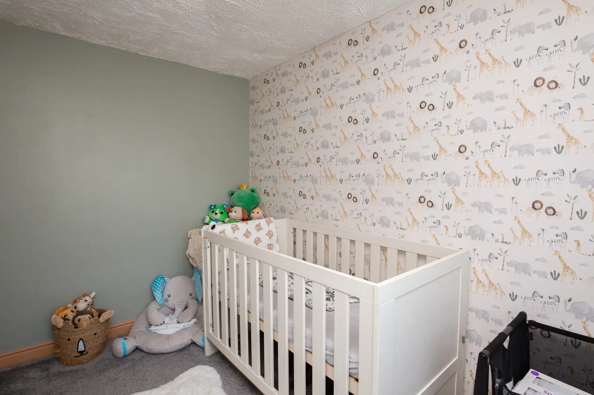 property photo 18 of 22
