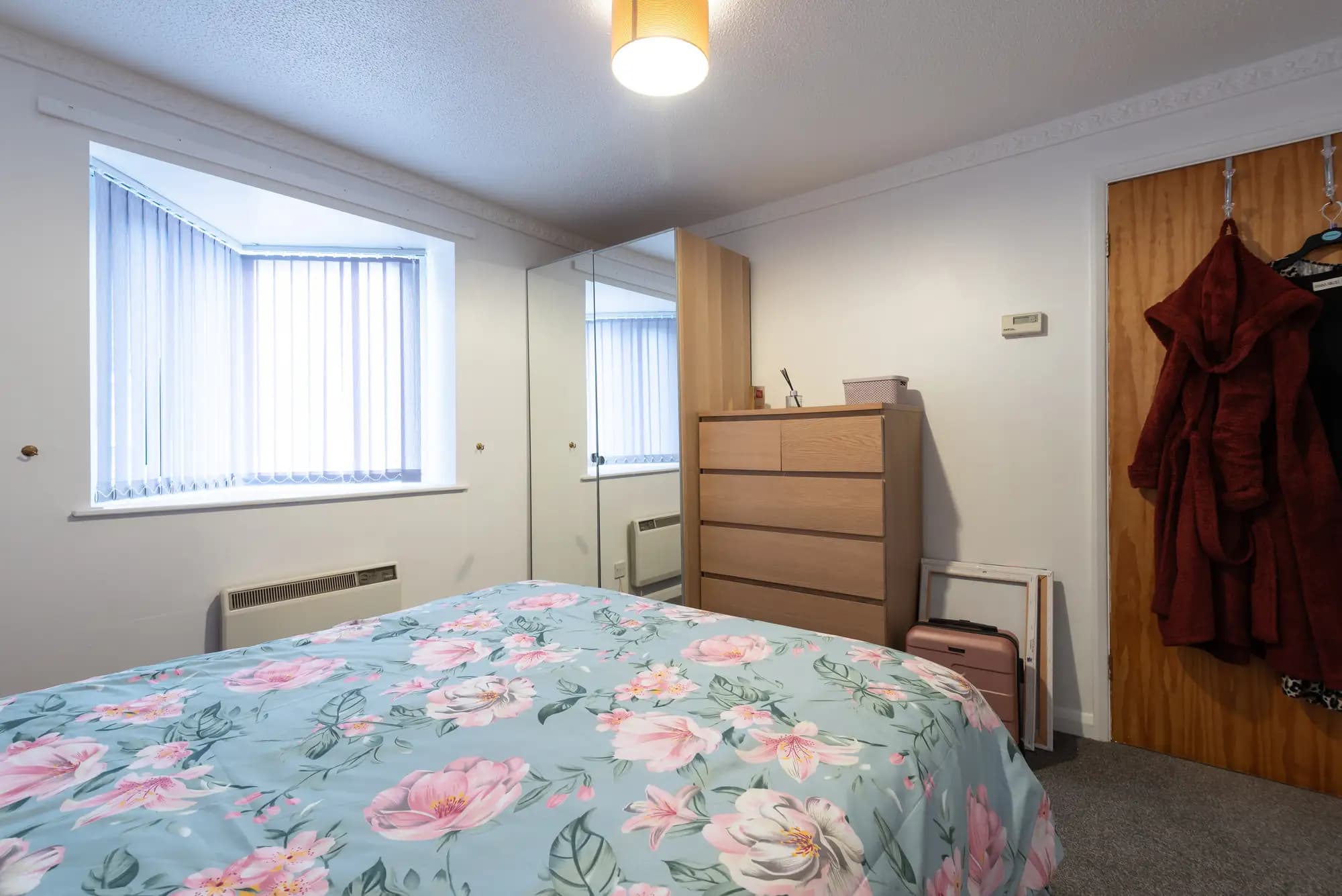 property photo 13 of 18