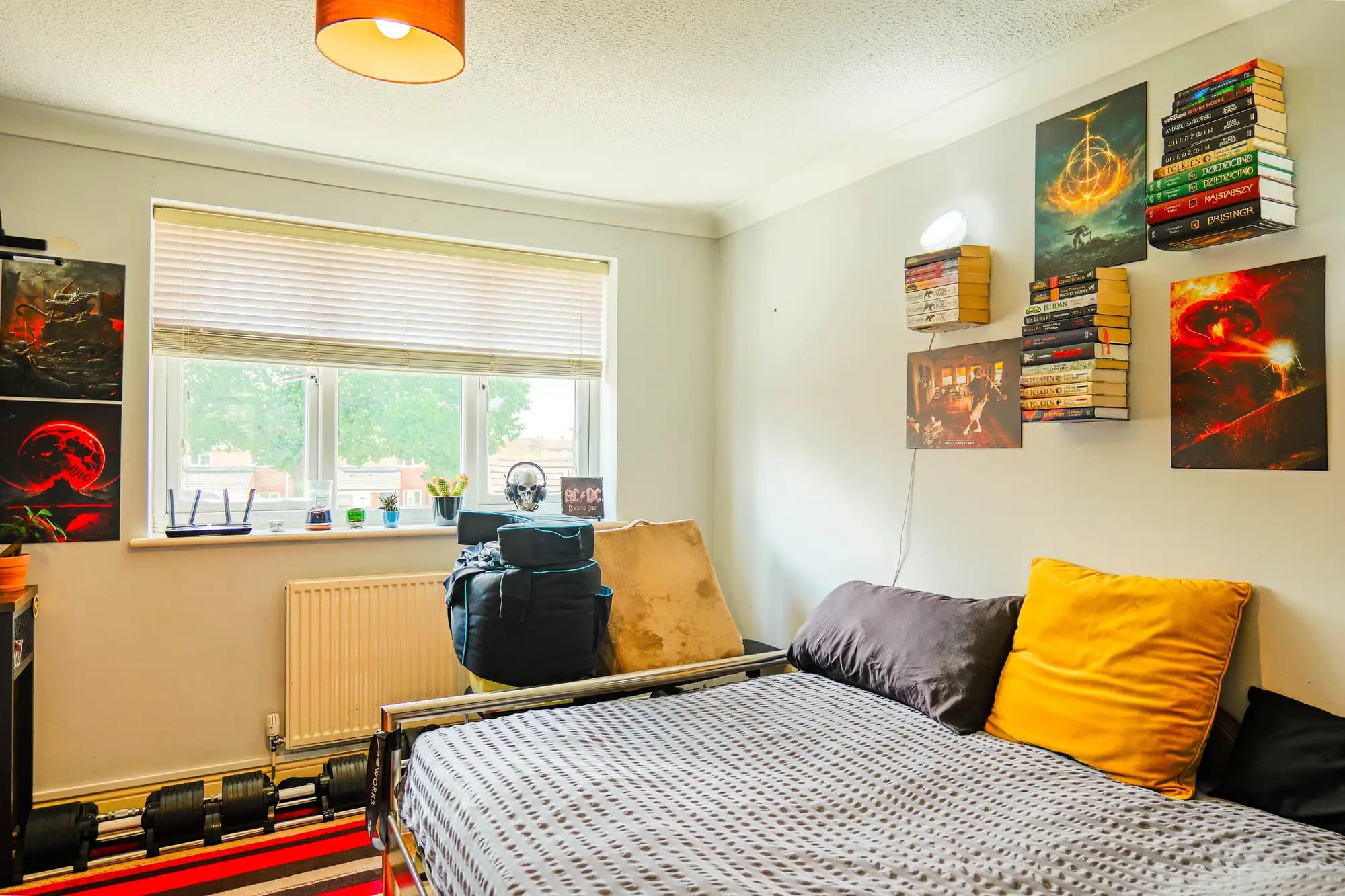 property photo 12 of 19